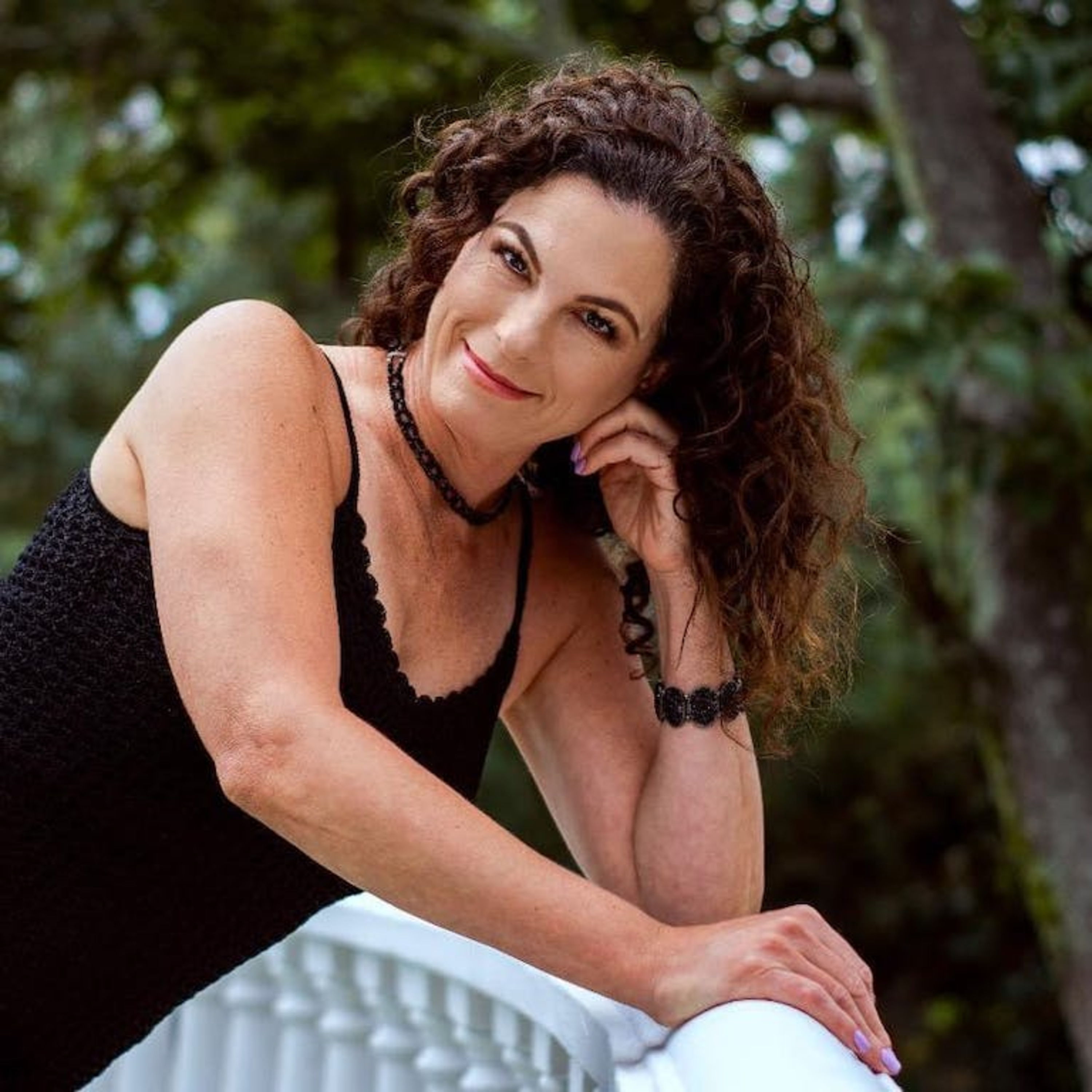 Phantom Electric Ghost Interviews Rebecca Whitman:Transforming Women From BURNED OUT to BALANCED, BEAUTIFUL, and ABUNDANT. How to be Resilient episode artwork