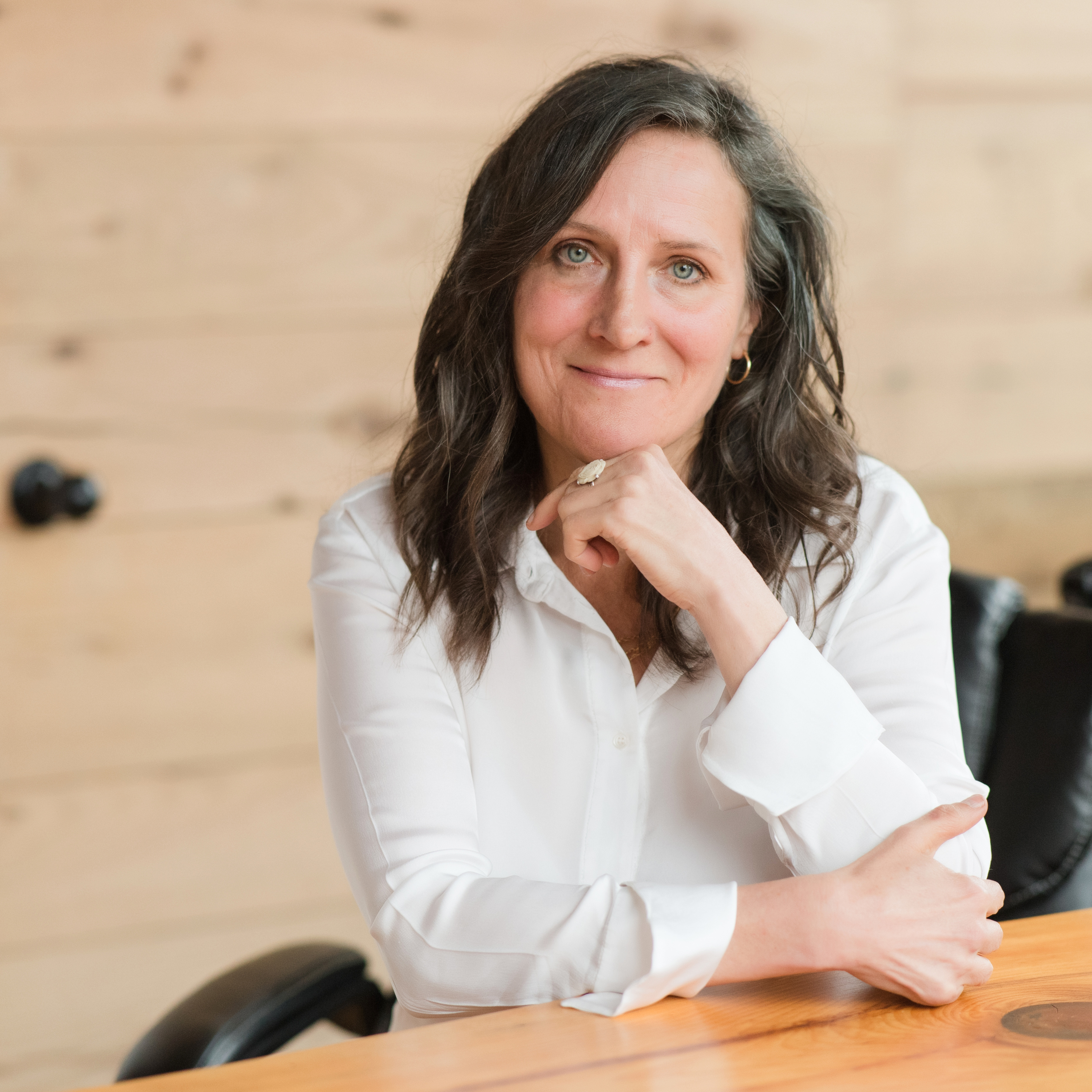 Phantom Electric Ghost Interviews Alexandra Renders: Founder and CEO of Willow Bringing spiritual principles to capitalism