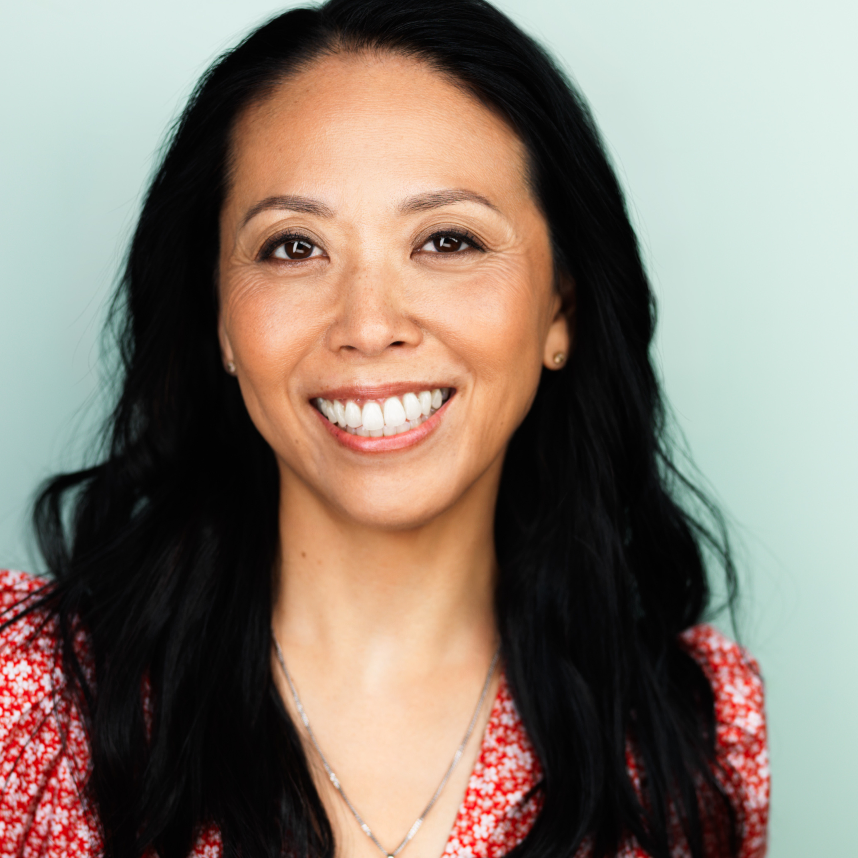 PEG Podcast With Momoko Uno: Doctor, Author and Entrepreneur Overcoming trauma and finding resilience, strength and joy episode artwork