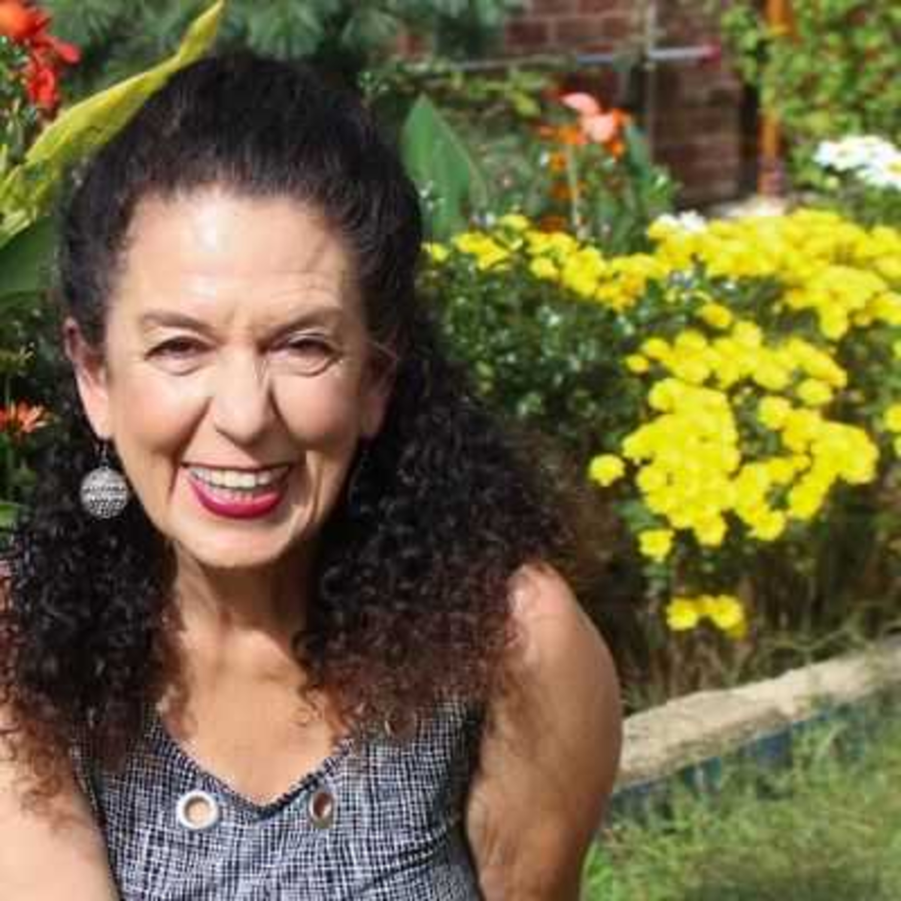 PEG Podcast With Claudia Rosenhouse Raiken: Author of Messages from the Womb, Master DreamBirth Imagery Practitioner episode artwork