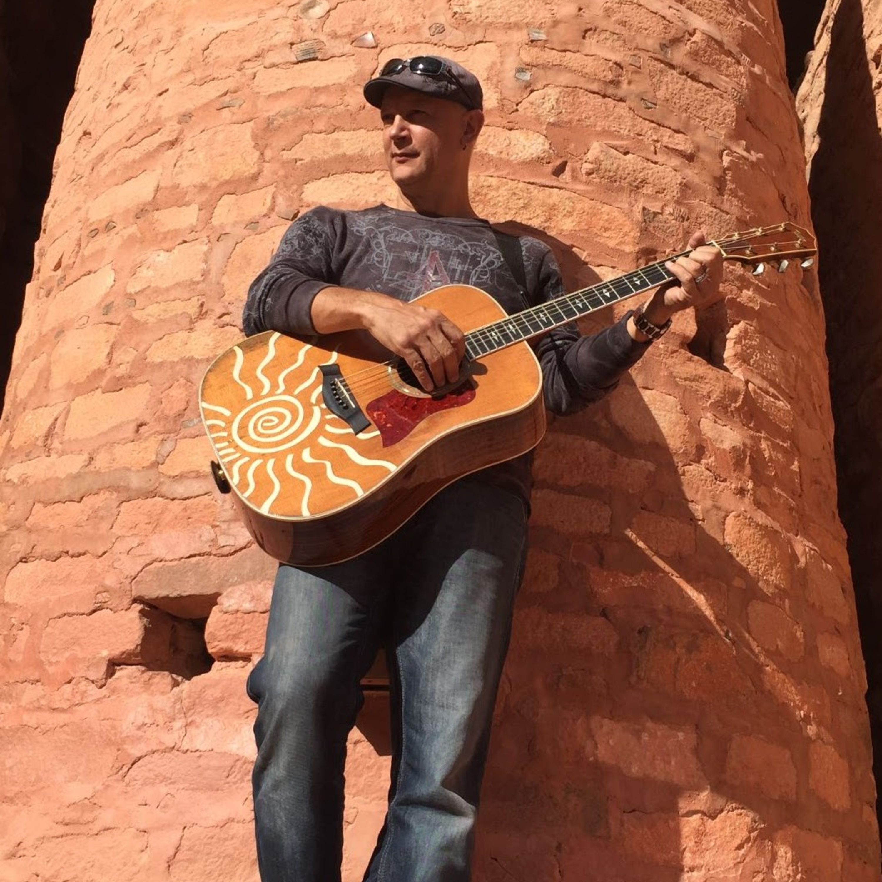 Beyond the Stage: How Tony Saint Tone Uses Music to Empower and Heal episode artwork