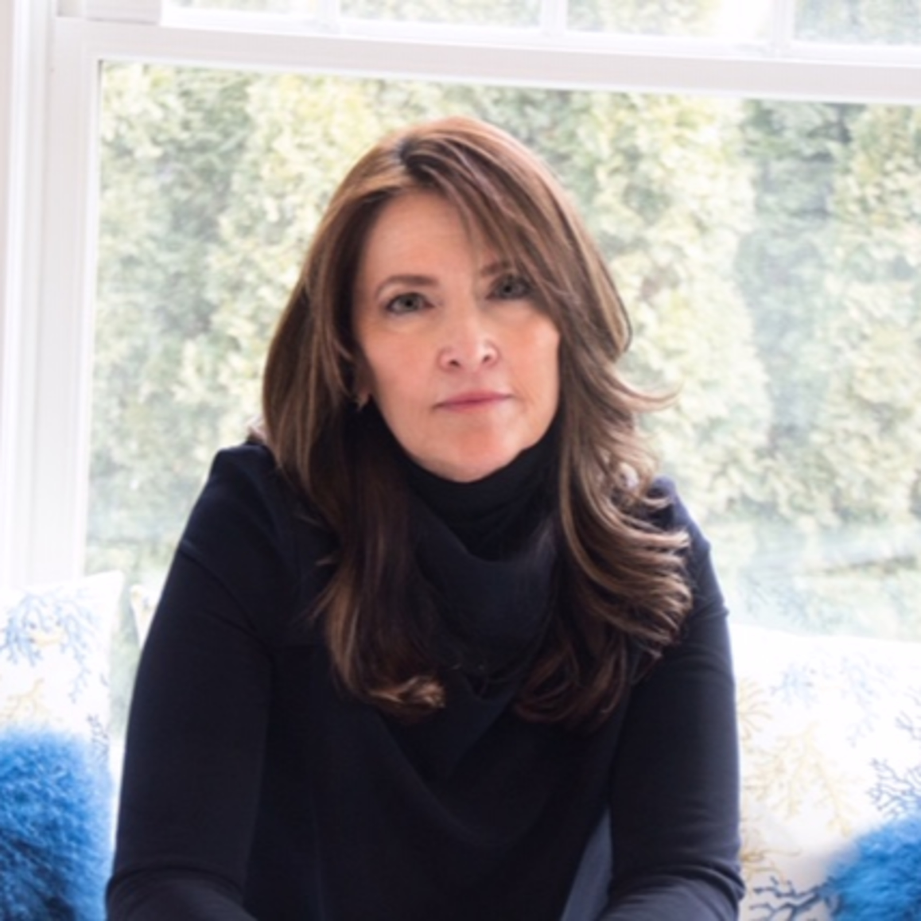 Women who reinvent themselves|Joni Marie Iraci Author episode artwork