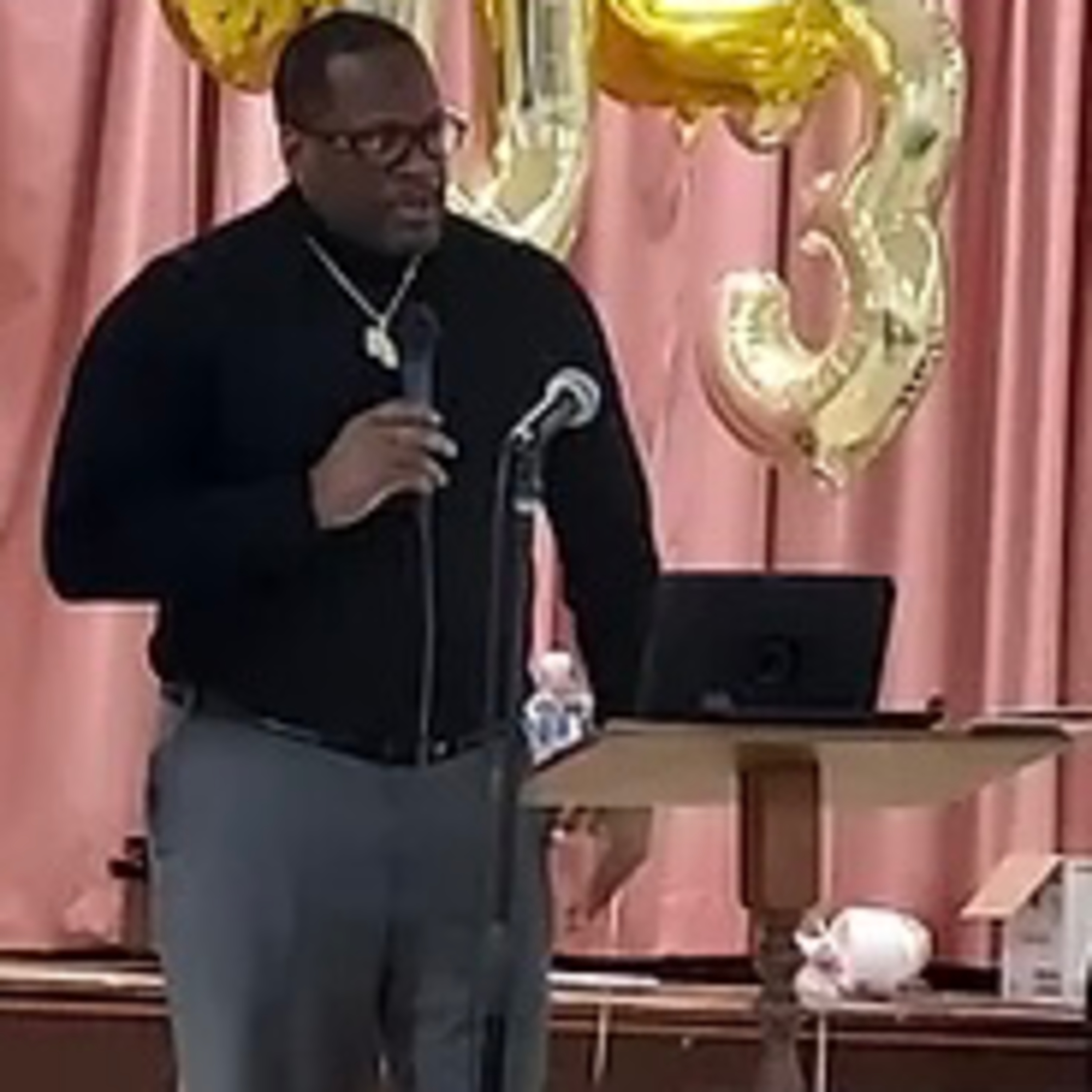 Get A Grip On Your Money With Damon Carr episode artwork