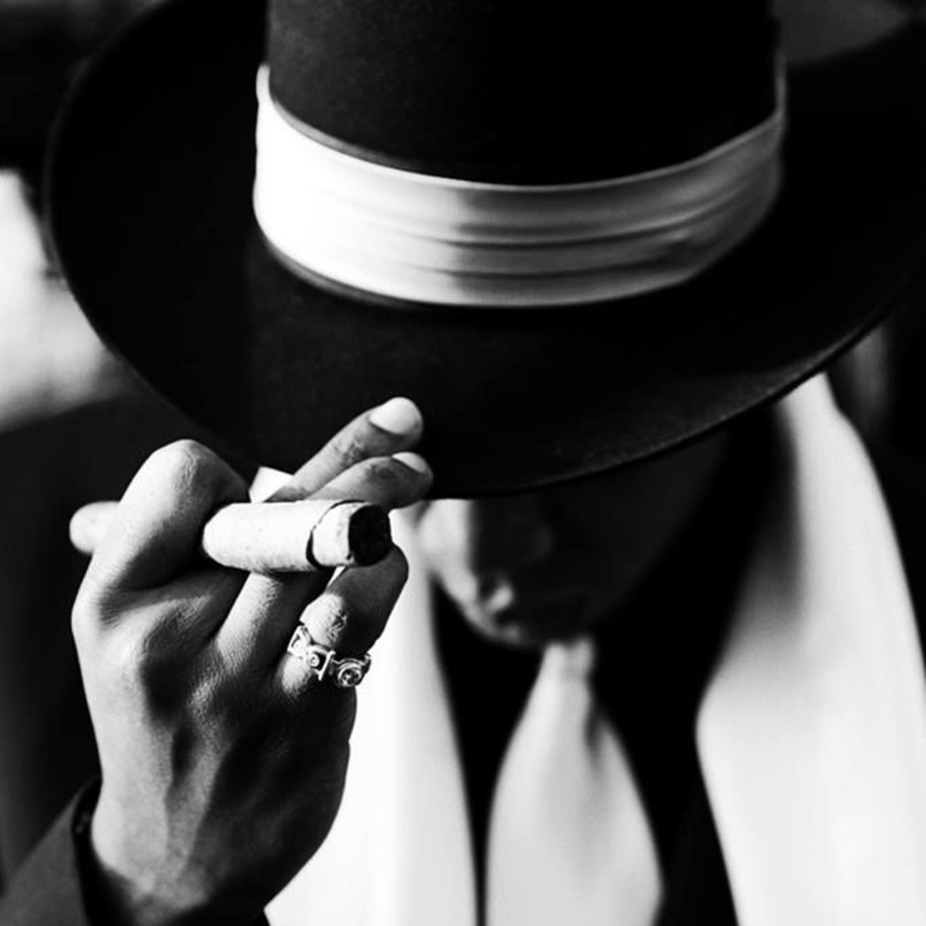 From the Streets to a Billi: The Rise of Jay-Z" 💰 episode artwork
