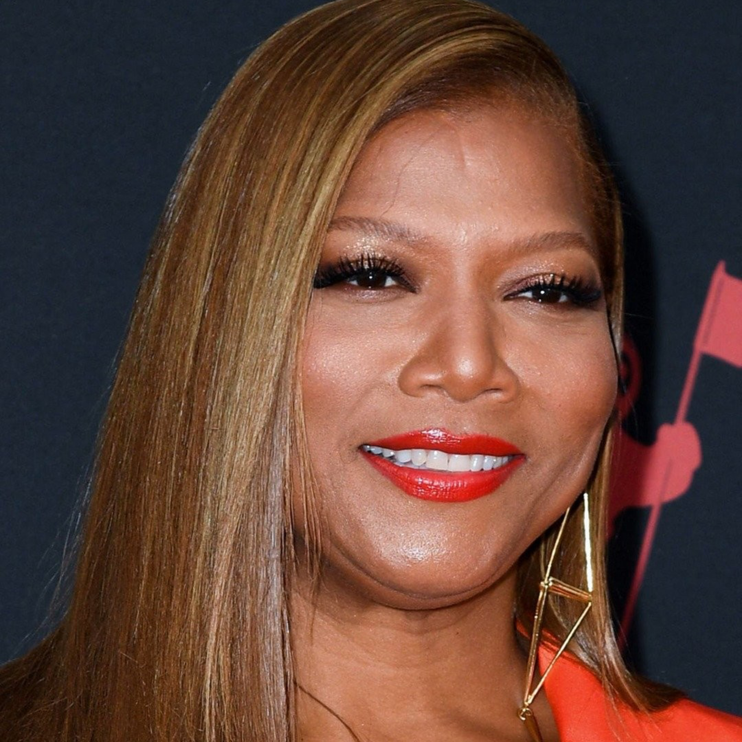 Queen Latifah: From Rap Royalty to Hollywood Icon ✨💫 episode artwork