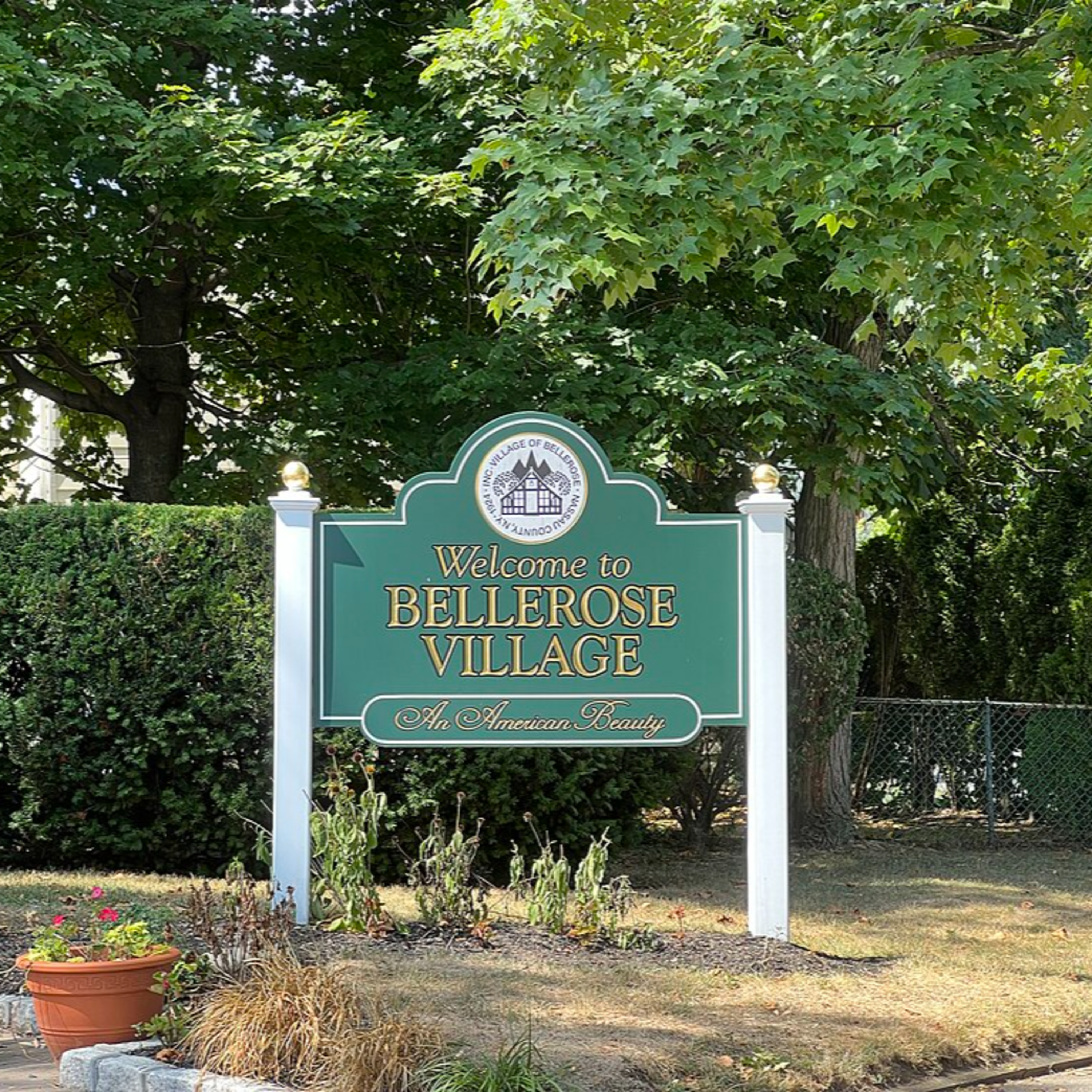 THE QUEENS NEW YORKER EPISODE 291: THE VILLAGES OF NASSAU COUNTY