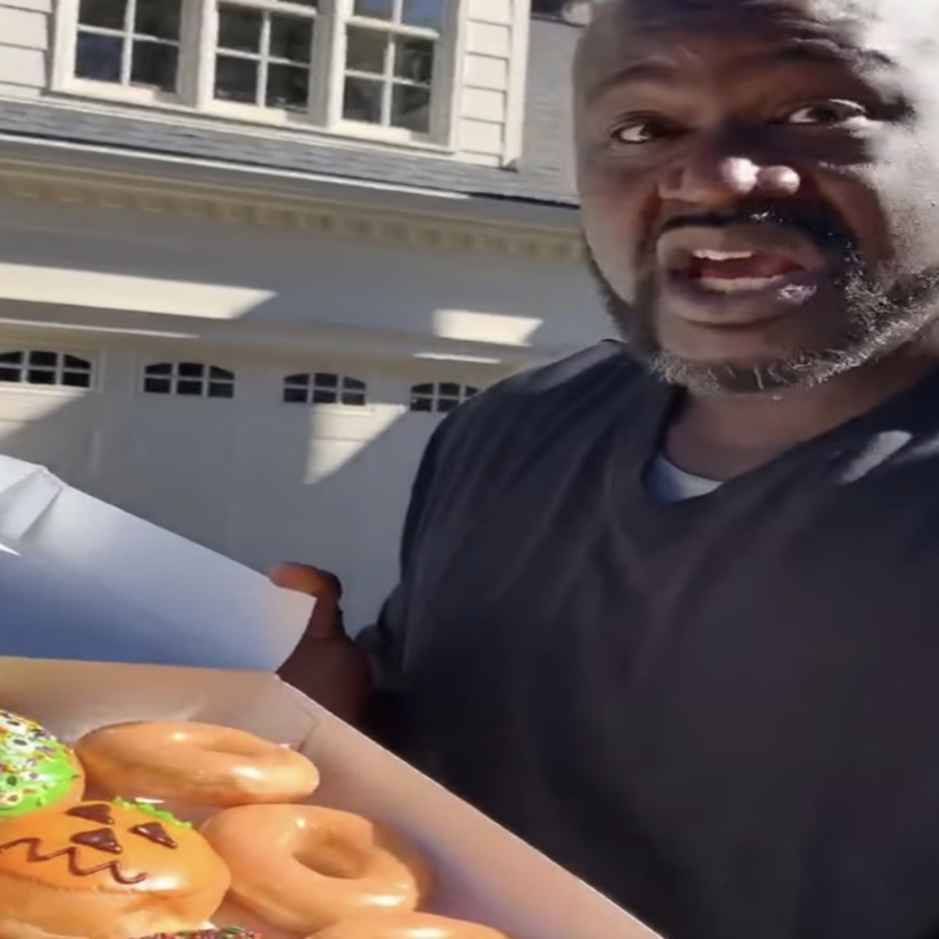 Memes Throughout the ages episode 254: Shaq’s Halloween Donuts (Halloween Special) episode artwork