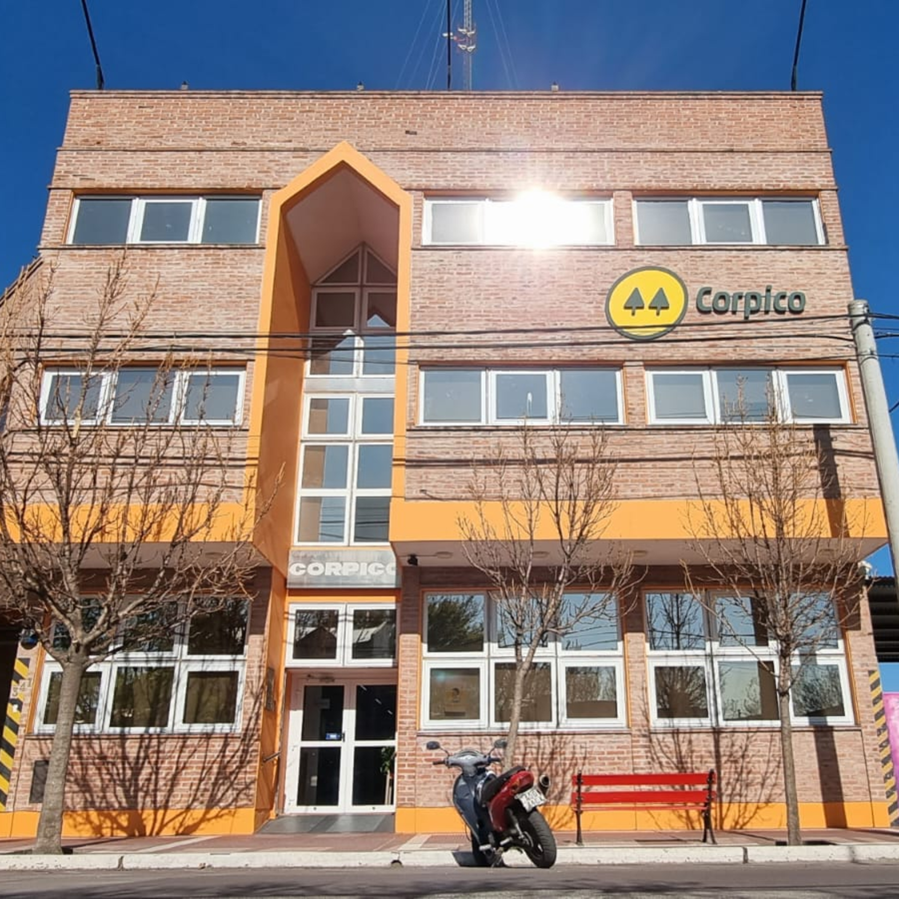 Portada de Radio 5
