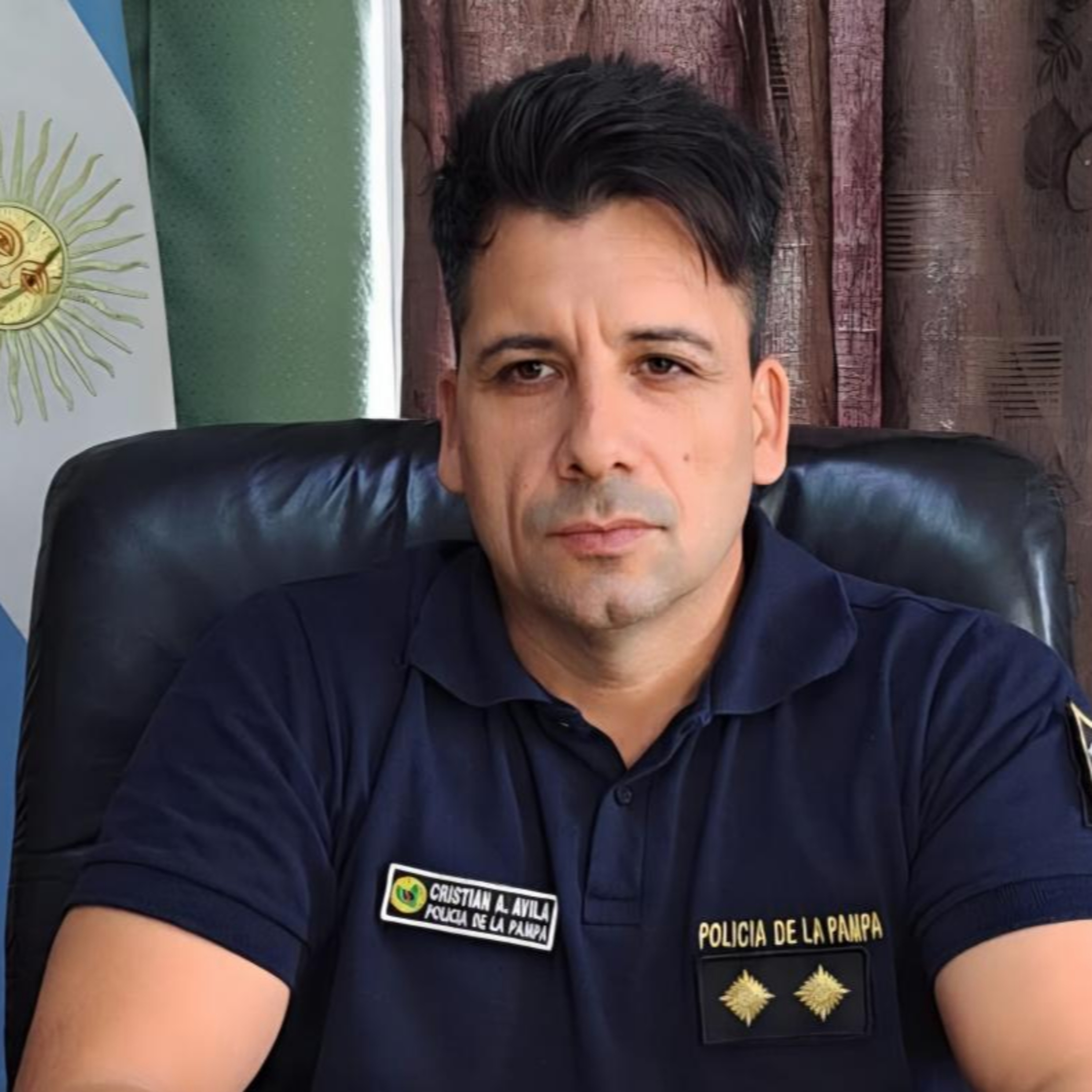 Tres asaltos en Barrio Este: encapuchado identificado y detenido episode artwork