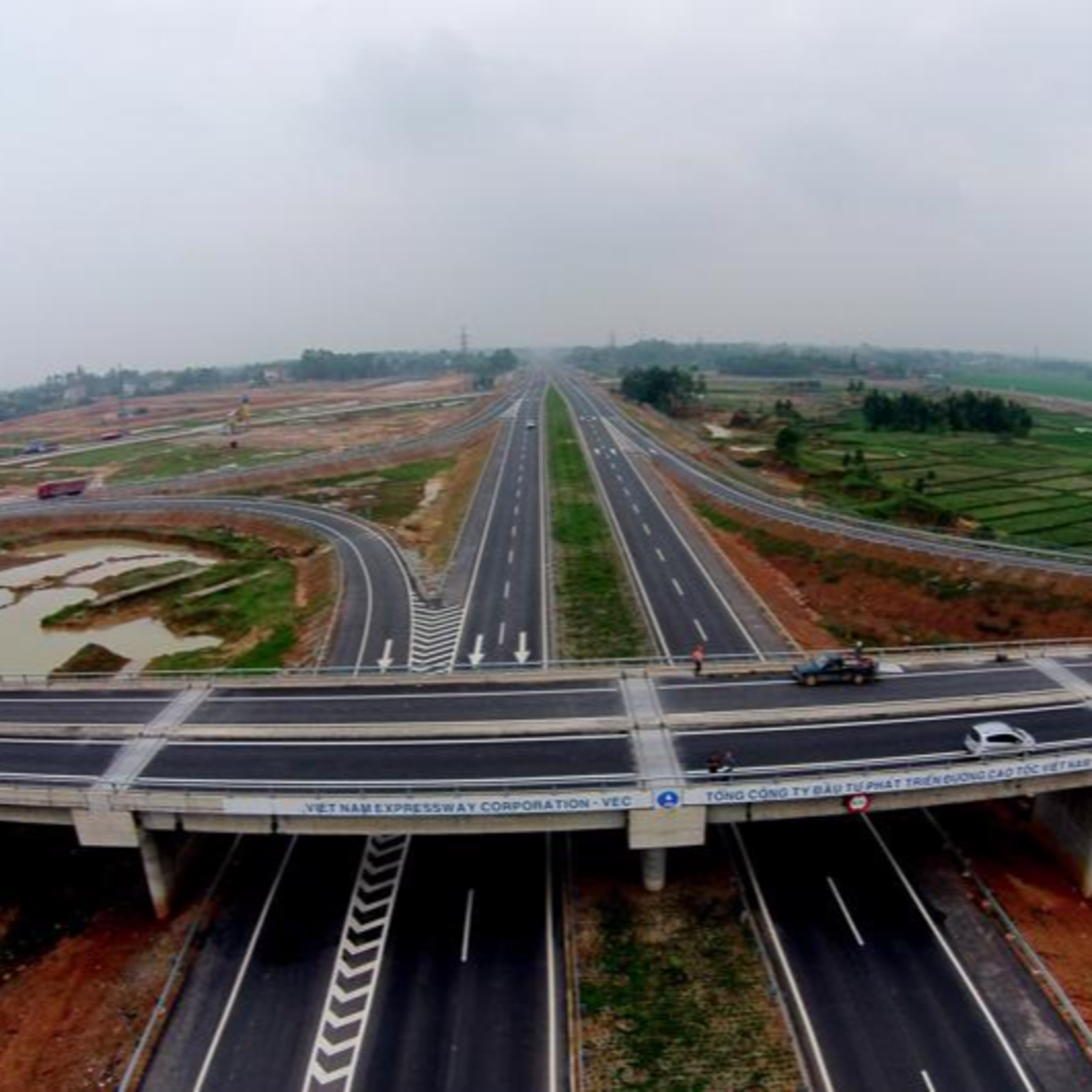 Sự việc & Góc nhìn