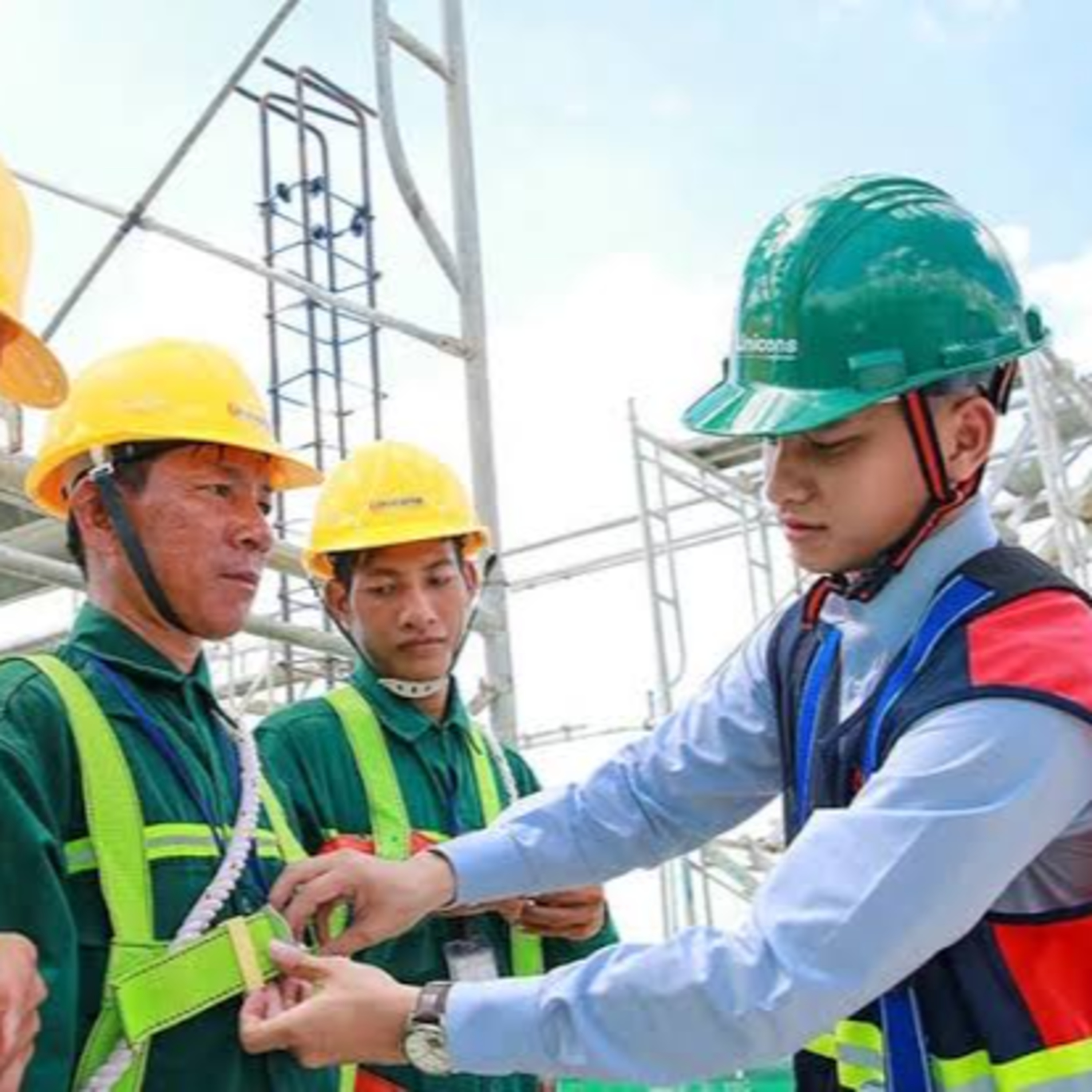 Đề xuất bổ sung “an toàn tinh thần” vào Luật An toàn, vệ sinh lao động