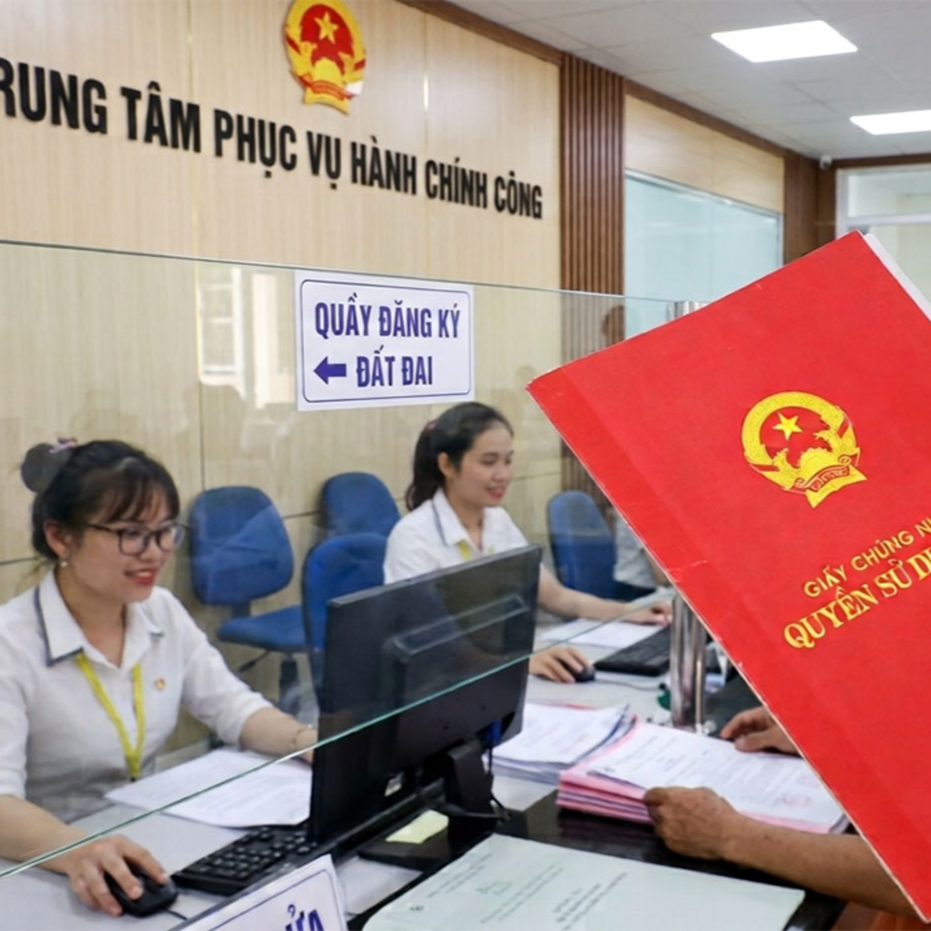 Dự thảo Luật Đất đai (sửa đổi): Gỡ vướng sổ đỏ nhưng không “hợp thức hóa” vi phạm