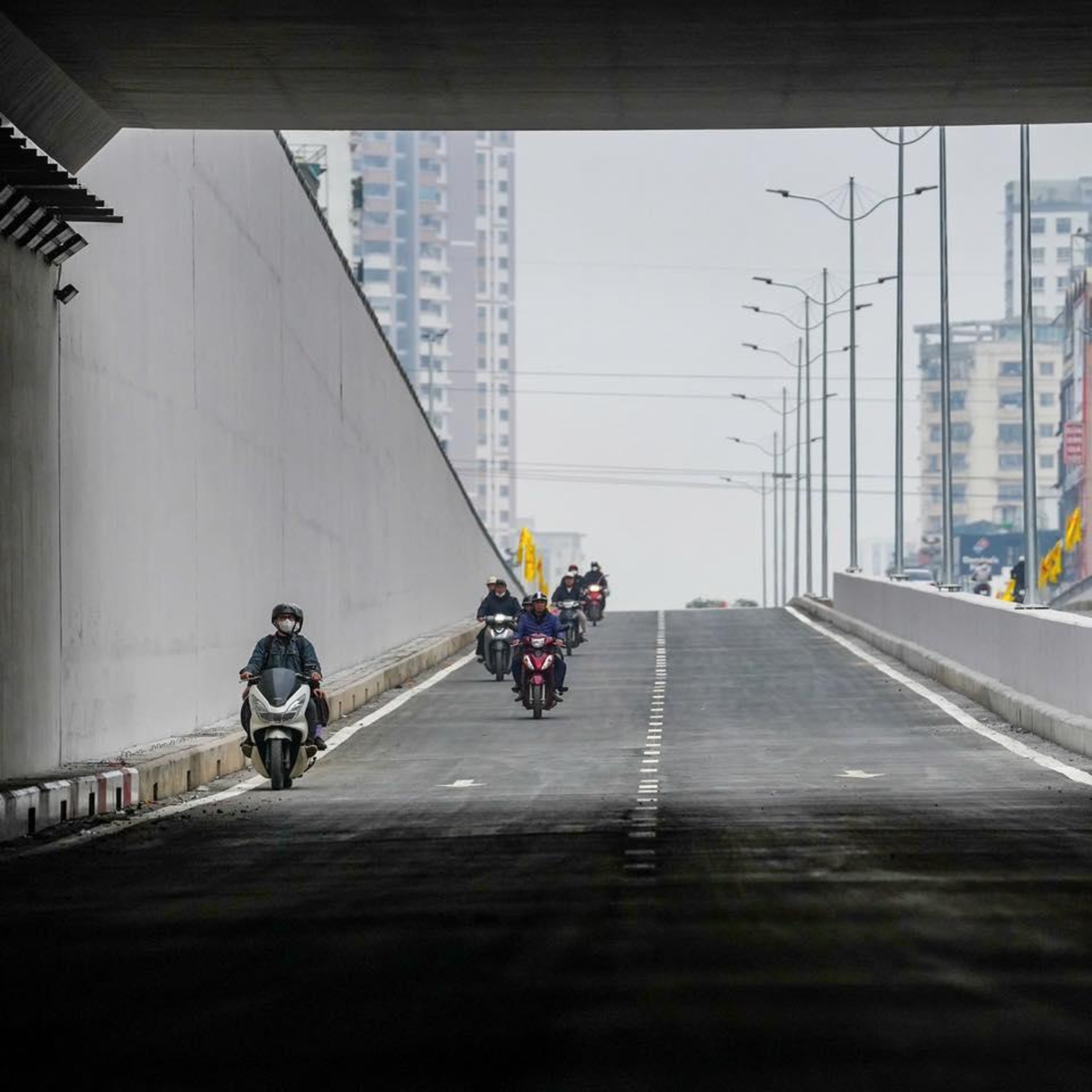Giải bài toán ùn tắc, nhưng không được xem nhẹ an toàn