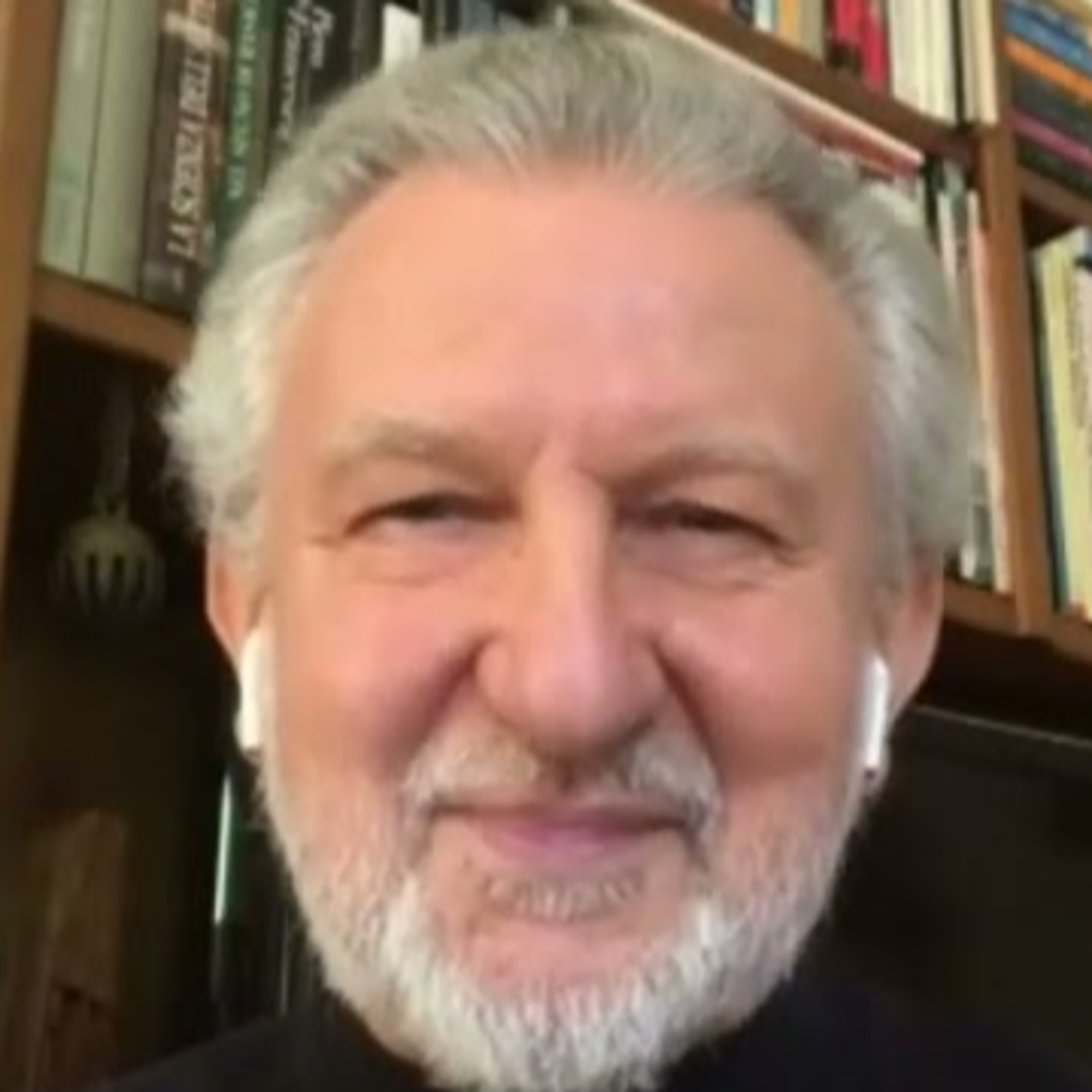 Piergiorgio Odifreddi: "Trump l'ha fatto vedere chiaramente che quello che a lui interessa è ...