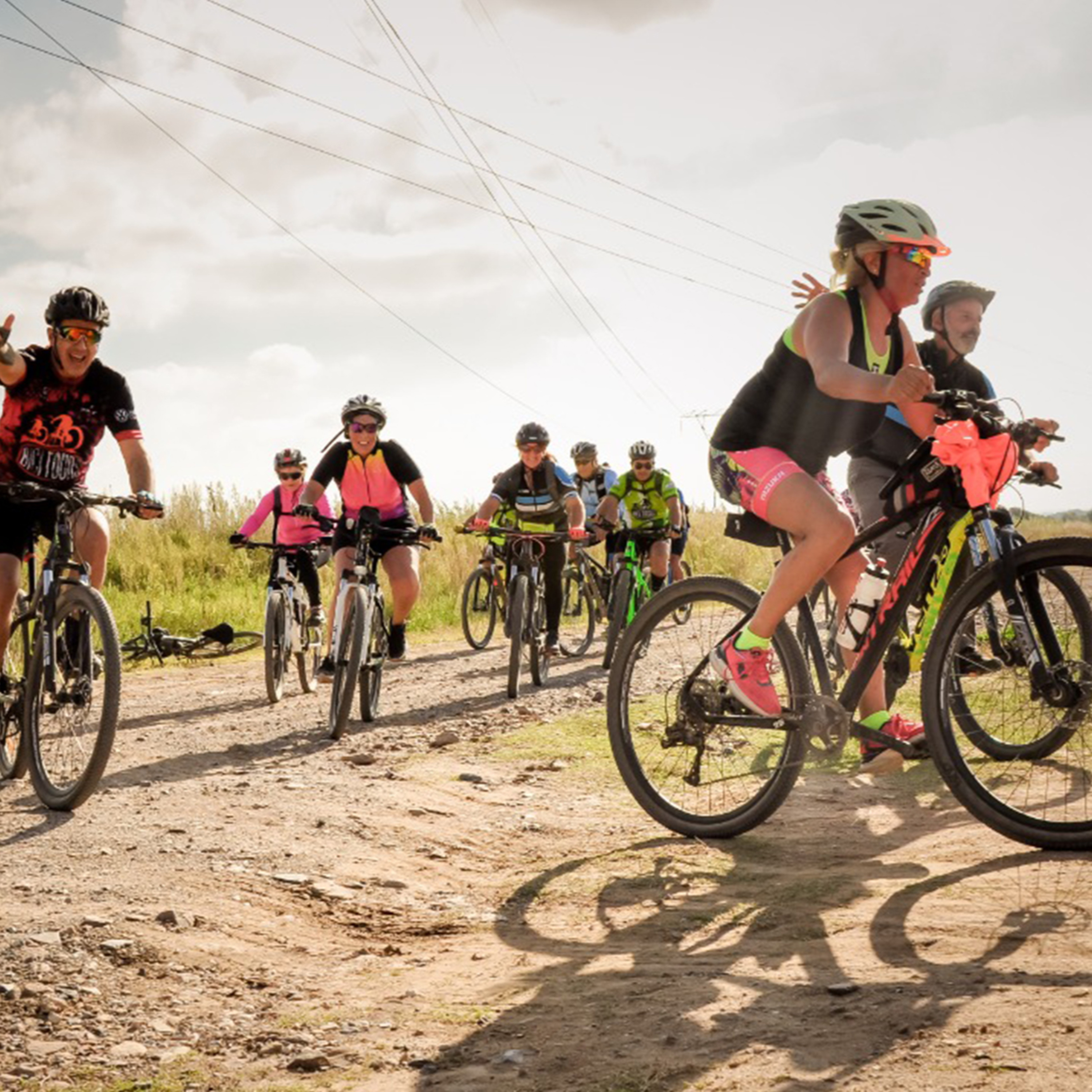 Gisela Mestre - Sab y Dom cicloturismo en Darregueira x Bahía Blanca episode artwork