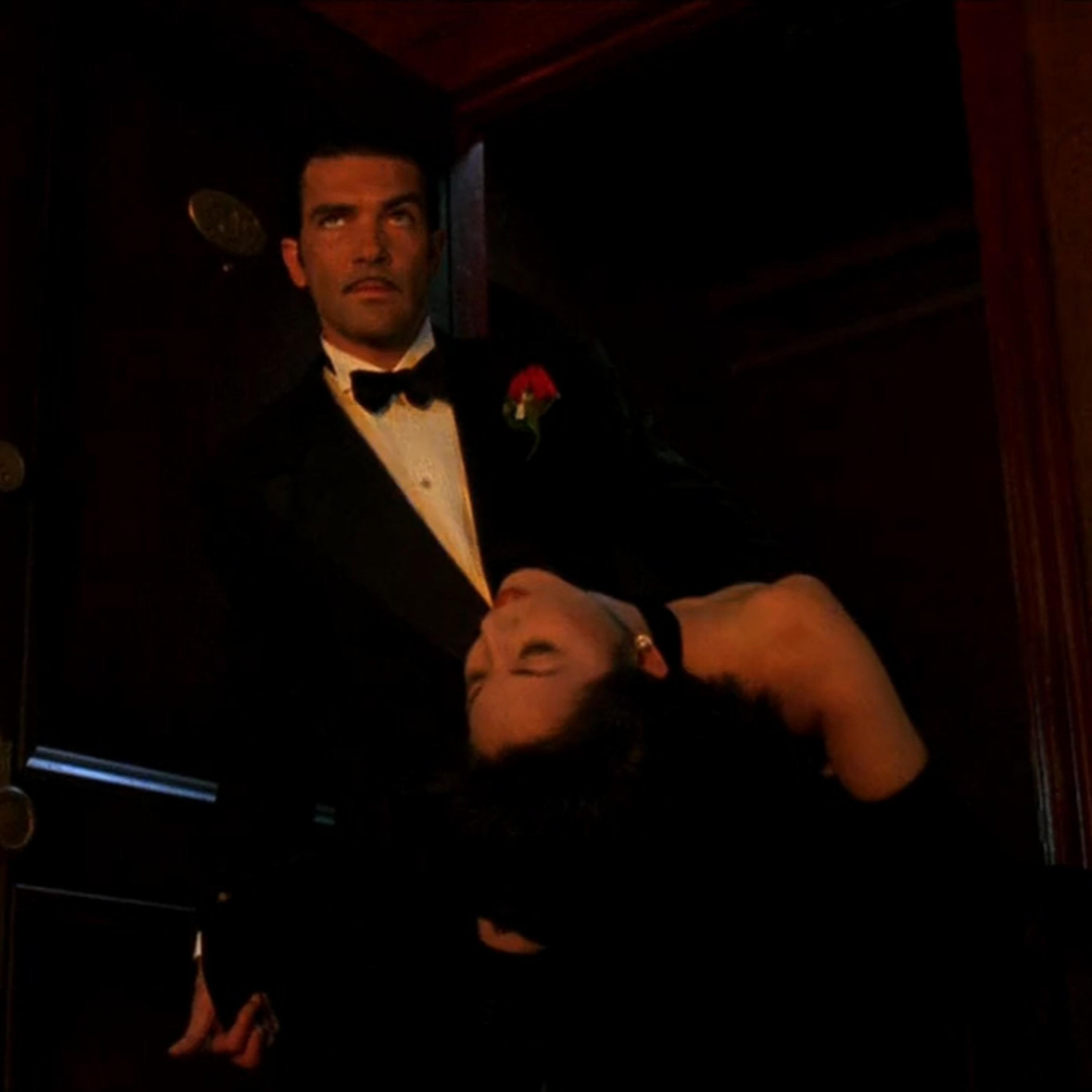 El Cine Loco (Extra): Four Rooms episode artwork