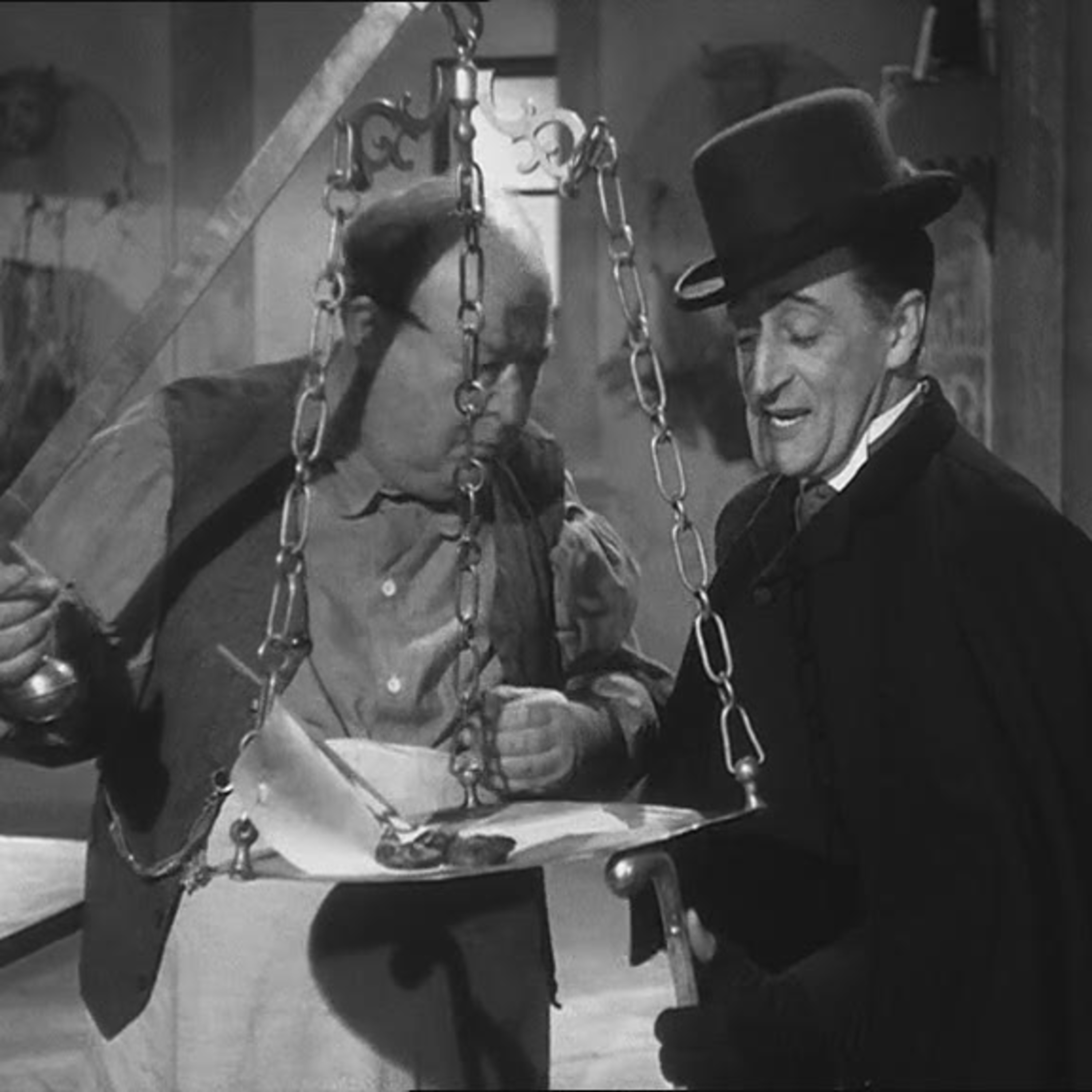 L'assurdo, l'umano, il matto e il dolce Totò: 47 morto che parla episode artwork