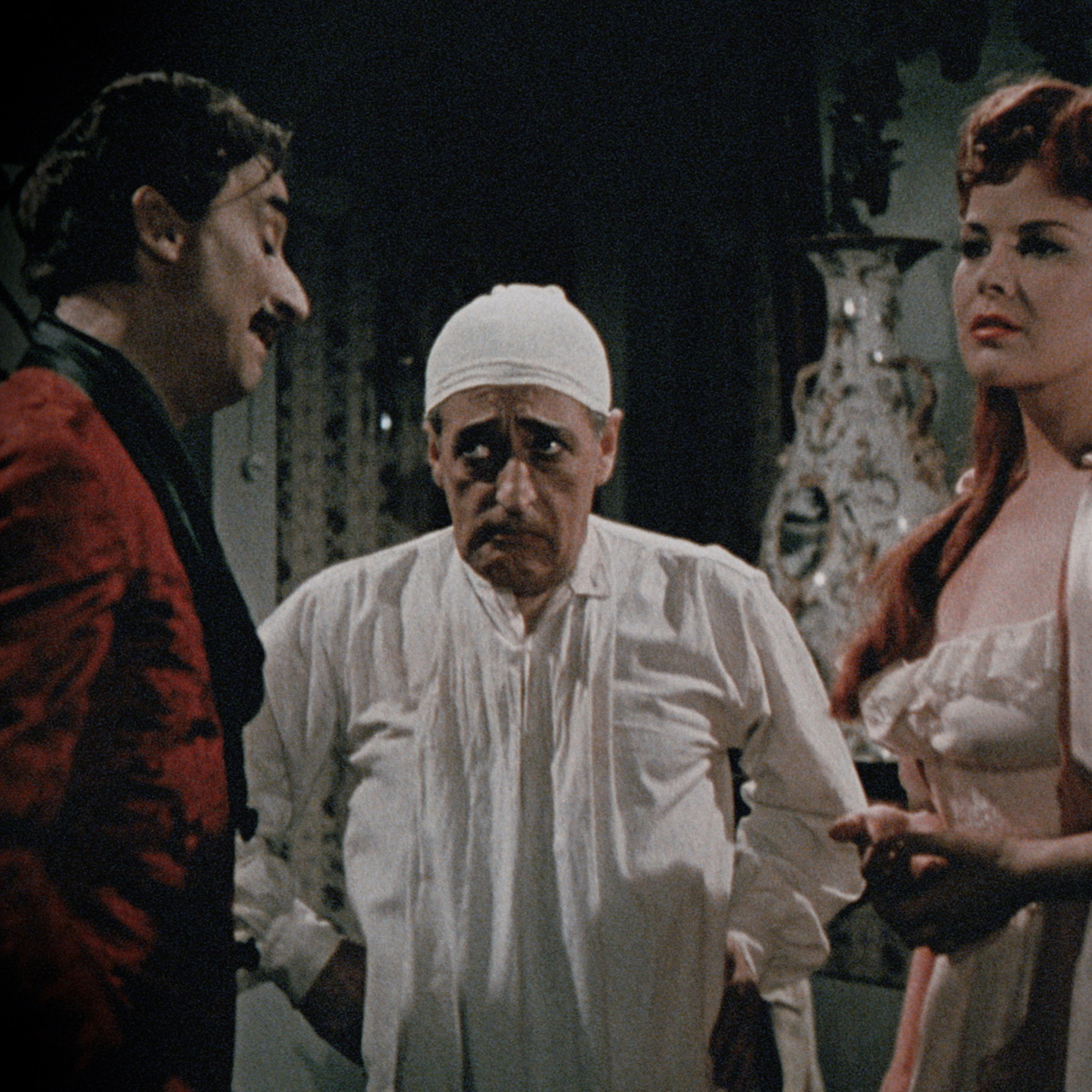 L'assurdo, l'umano, il matto e il dolce Totò: Il medico dei pazzi episode artwork
