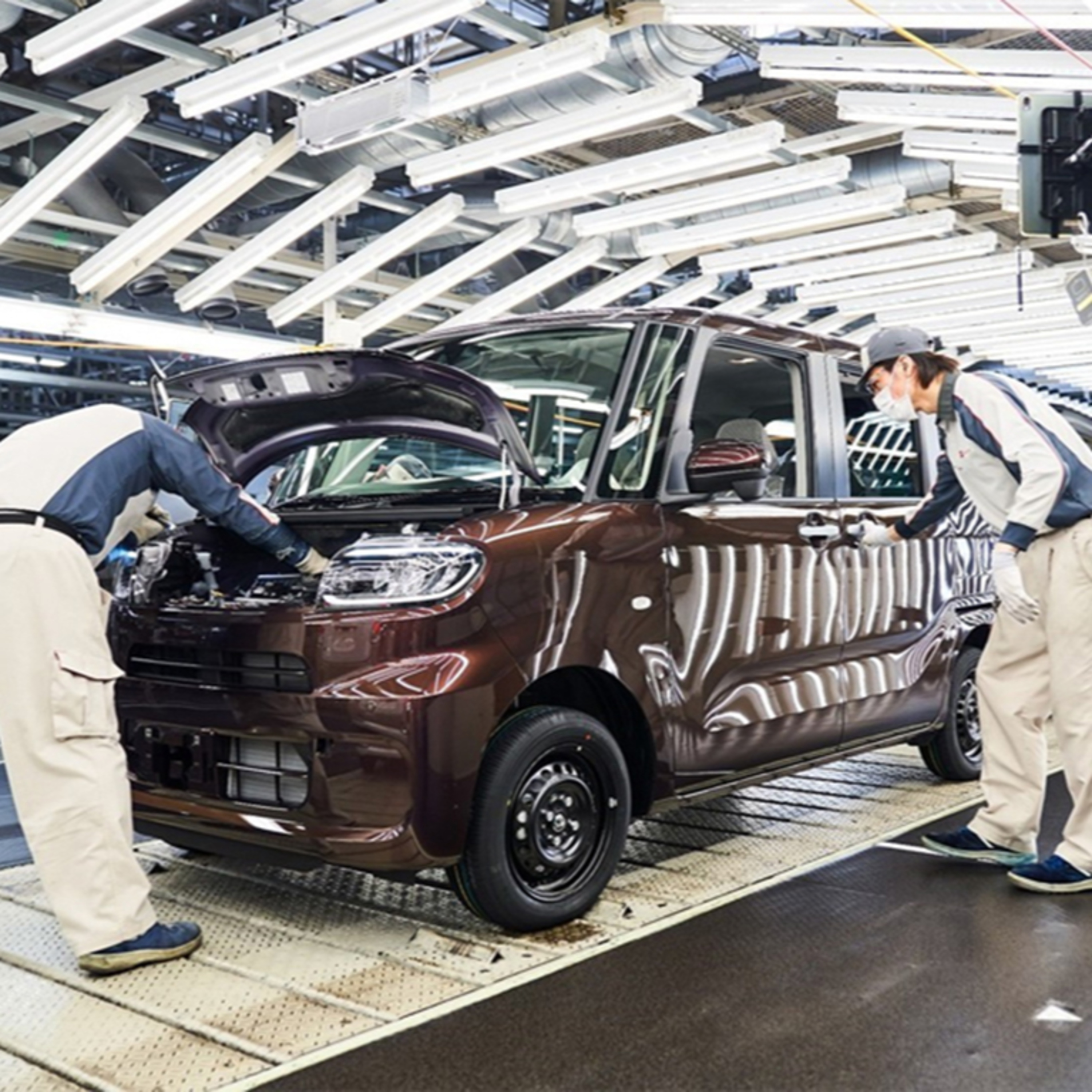 Thị trường Việt Nam có ảnh hưởng bời bê bối gian lận thử nghiệm an toàn của Daihatsu - Toyota episode artwork
