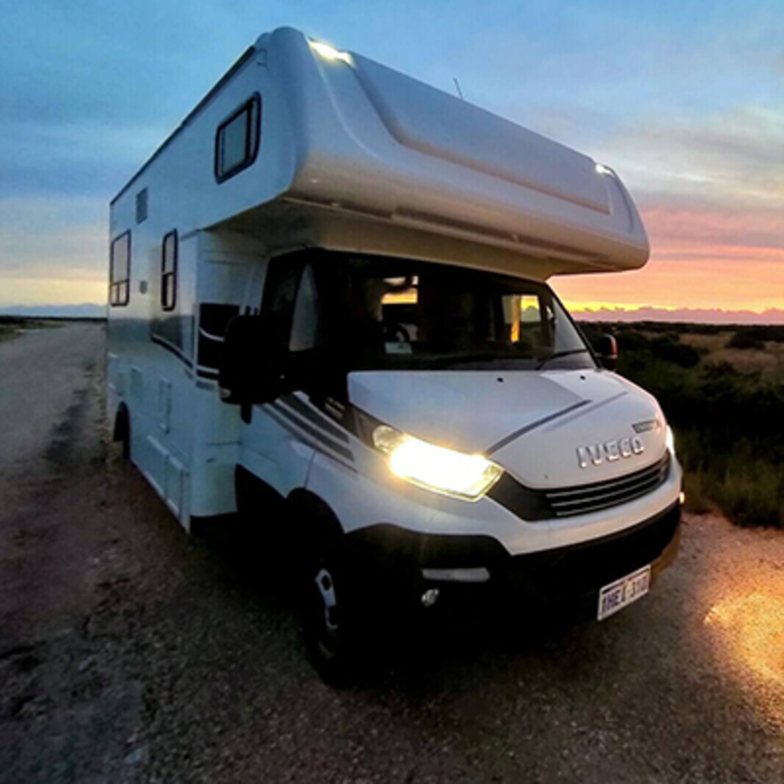 Các nước quản lý và thiết lập tiêu chuẩn an toàn với xe mobile home thế nào? episode artwork