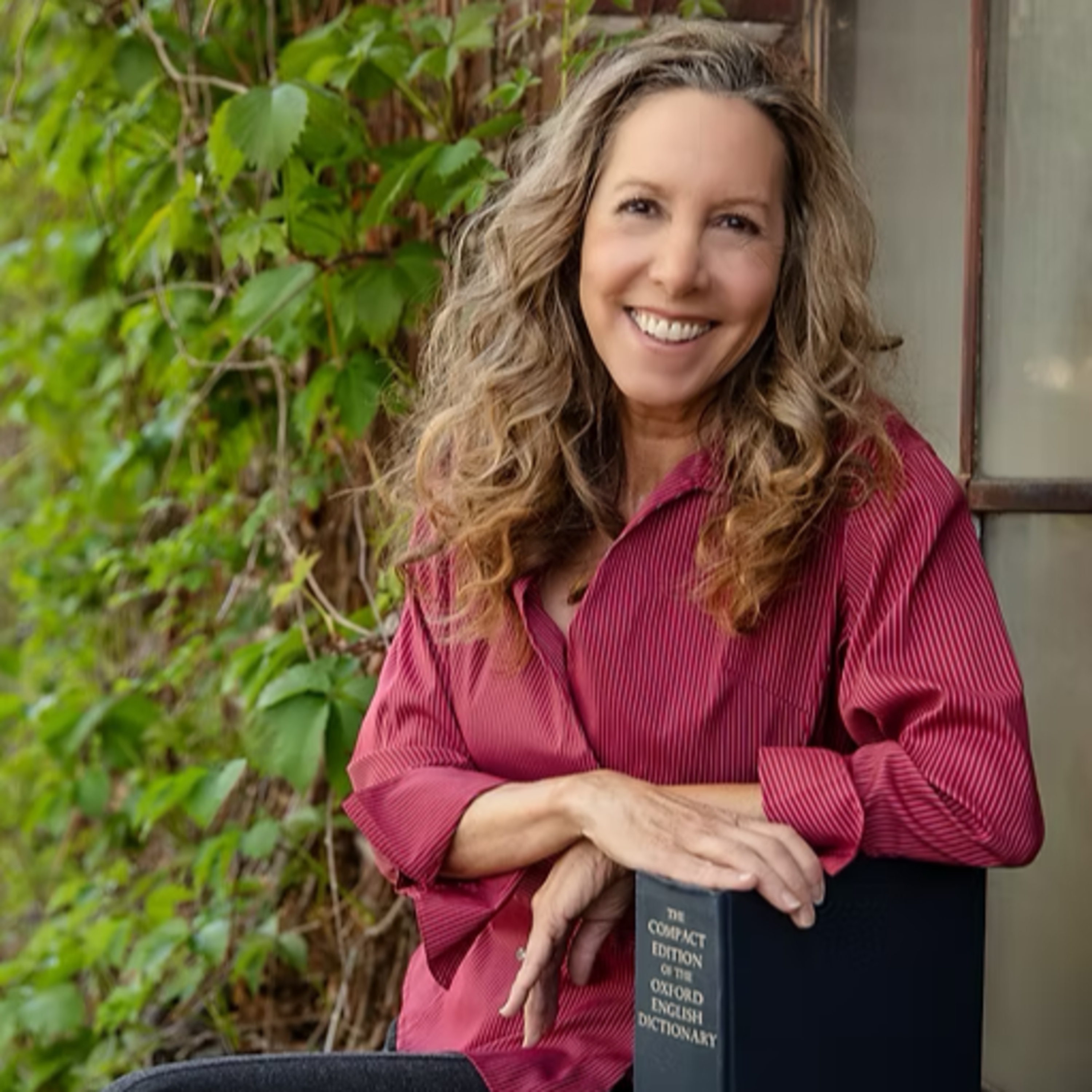 #313 Why We Talk Funny: The Real Story Behind Our Accents | Valerie Fridland, PhD episode artwork