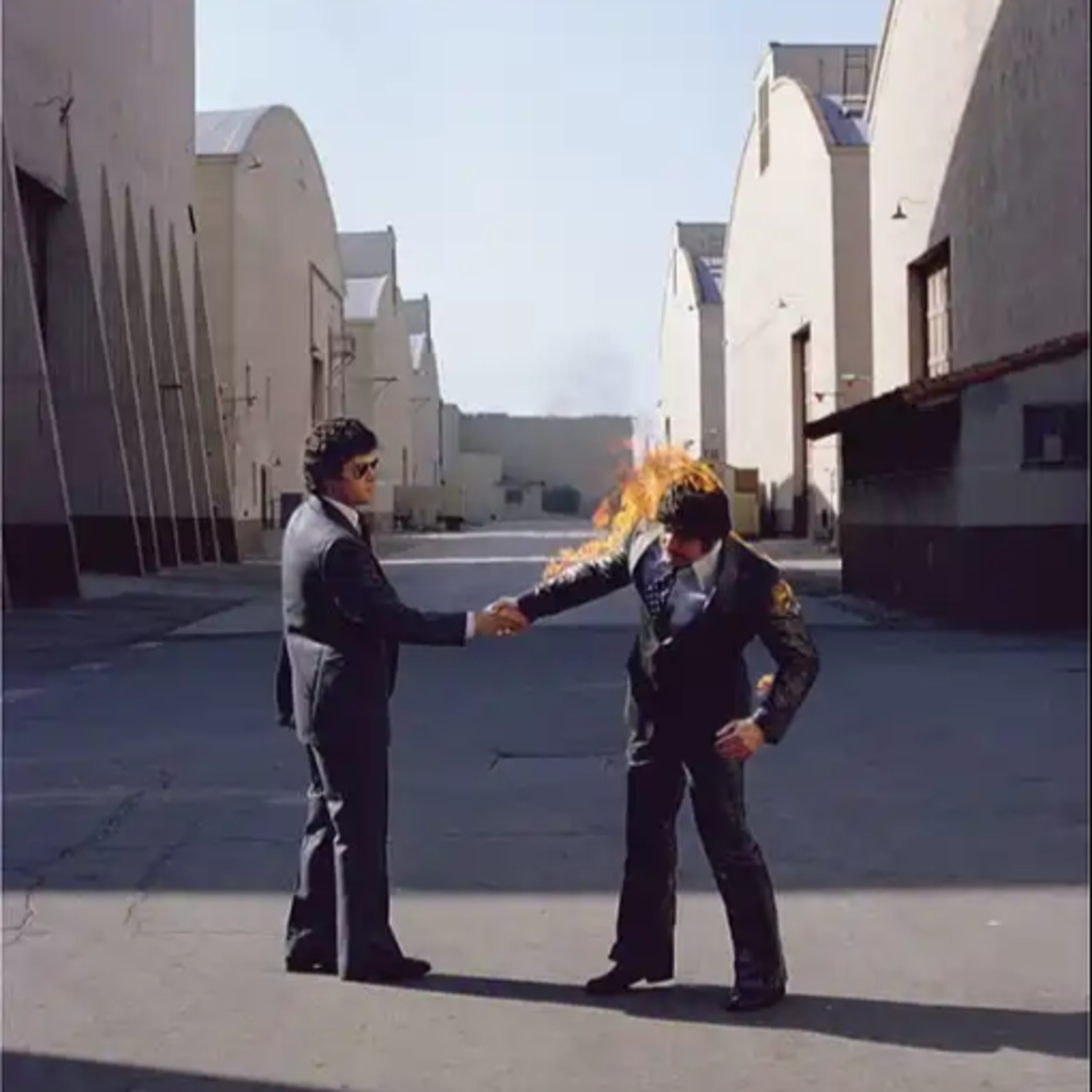 EP 222 "Wish You Were Here", 50 años episode artwork