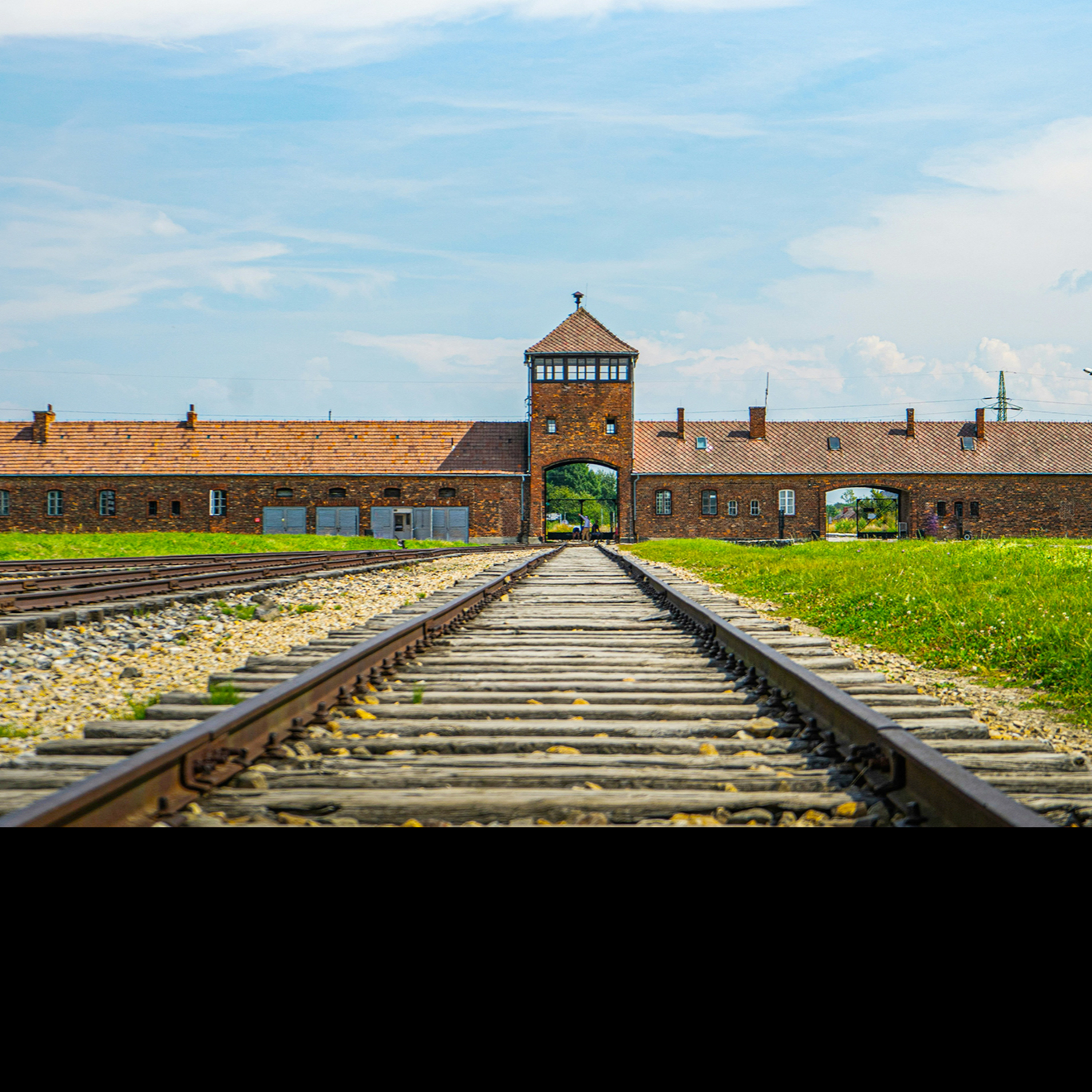 "Tatuażysta z Auschwitz". Złe książki 1, feat. Barbara Krasowicz // Za Rubieżą - 416 episode artwork