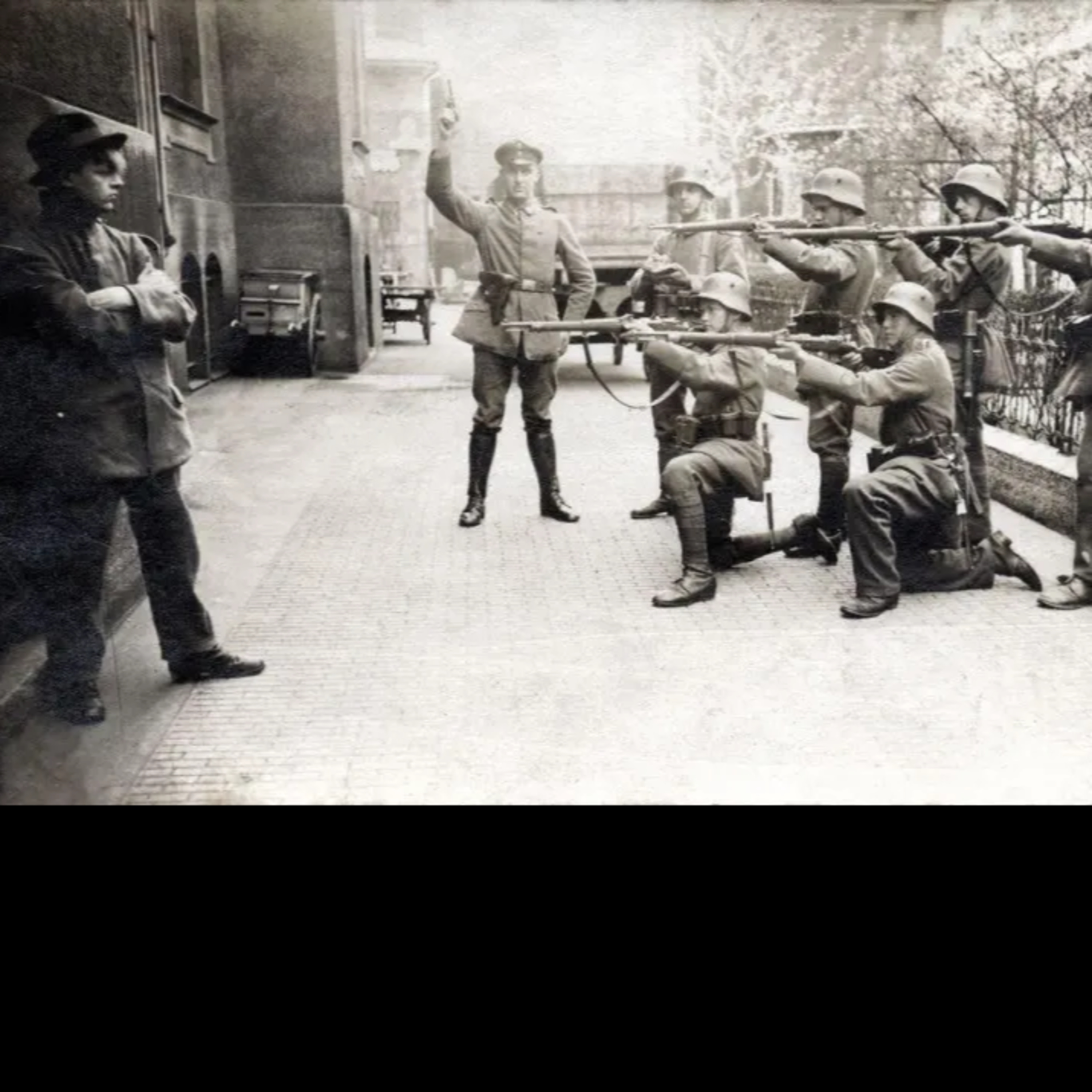 Kto sieje wiatr zbiera burzę, czyli przemoc w polityce. Historia Nazistów 10 // Za Rubieżą - 547