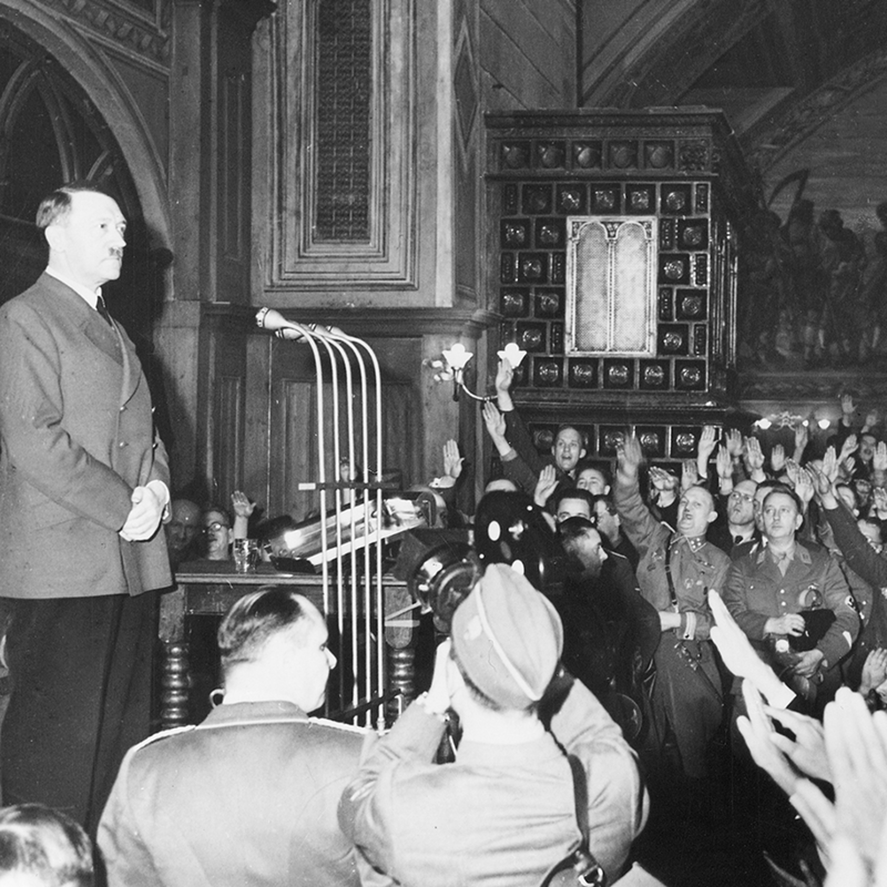 Hitler przejmuje NSDAP. Historia Nazistów 14 // Za Rubieżą - 566