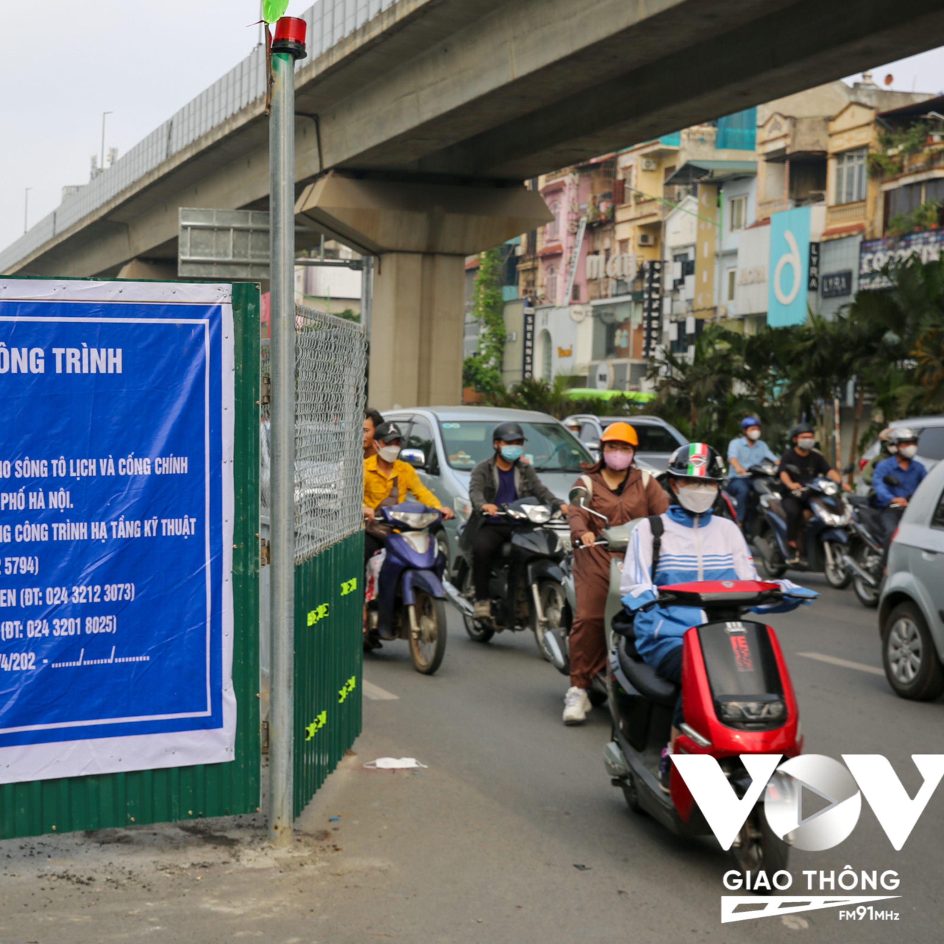 Rào chắn trên đường Nguyễn Trãi: Không xảy ra ùn tắc nghiêm trọng, nhưng vẫn nhiều nỗi lo episode artwork