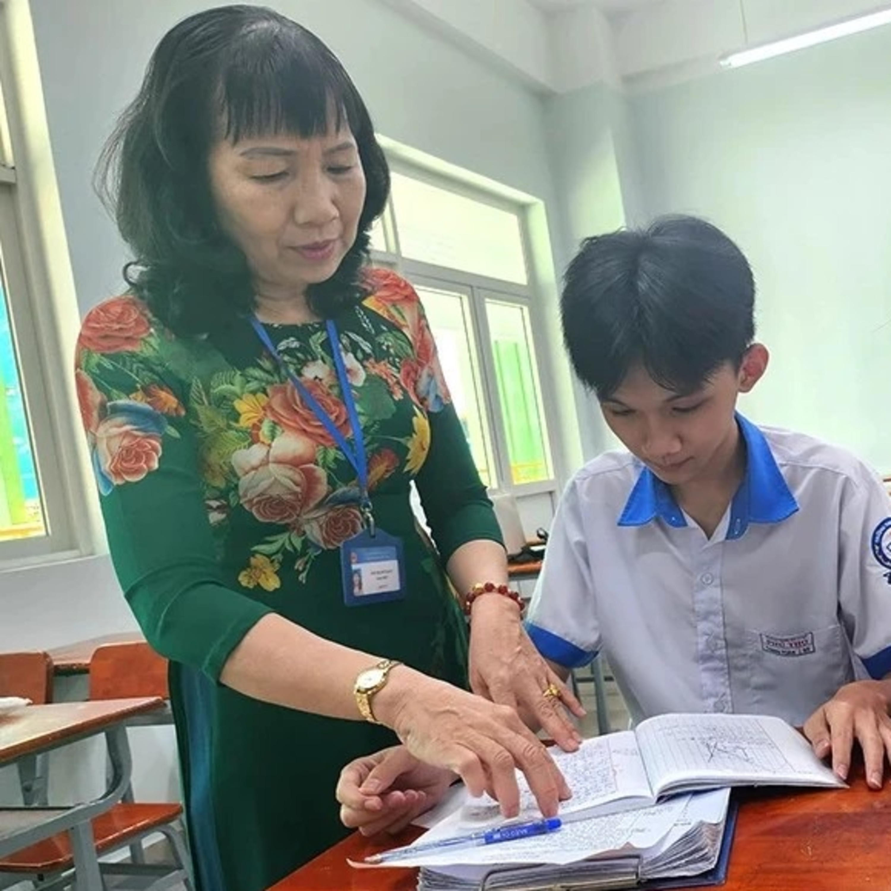 Hạ chuẩn yêu cầu có giải quyết tình trạng thiếu giáo viên? episode artwork
