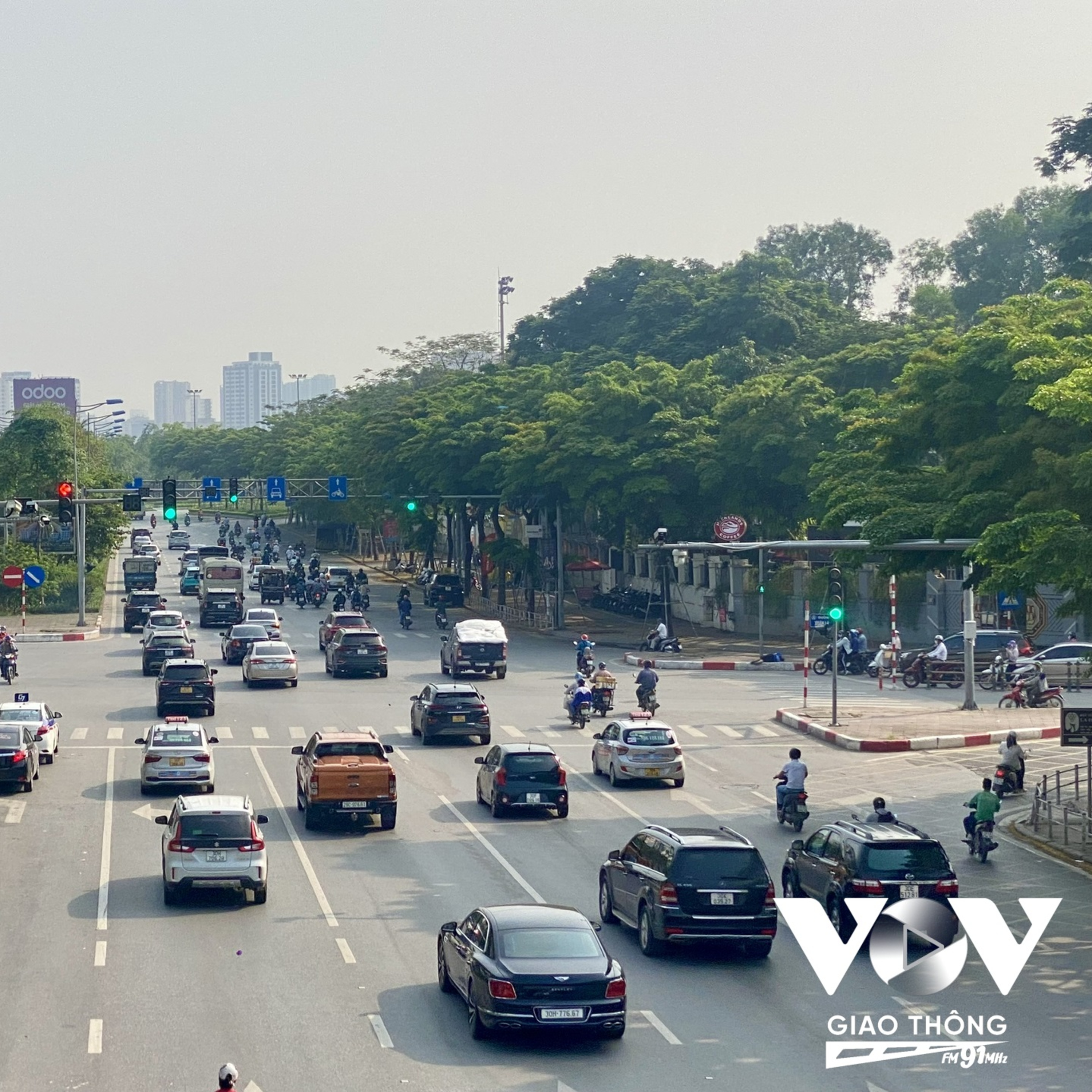 Trò chuyện trên phố: Thí điểm đèn tín hiệu đường Võ Chí Công không hiện số giây: Ý tưởng mới nhưng cần điều chỉnh nhịp nhàng episode artwork