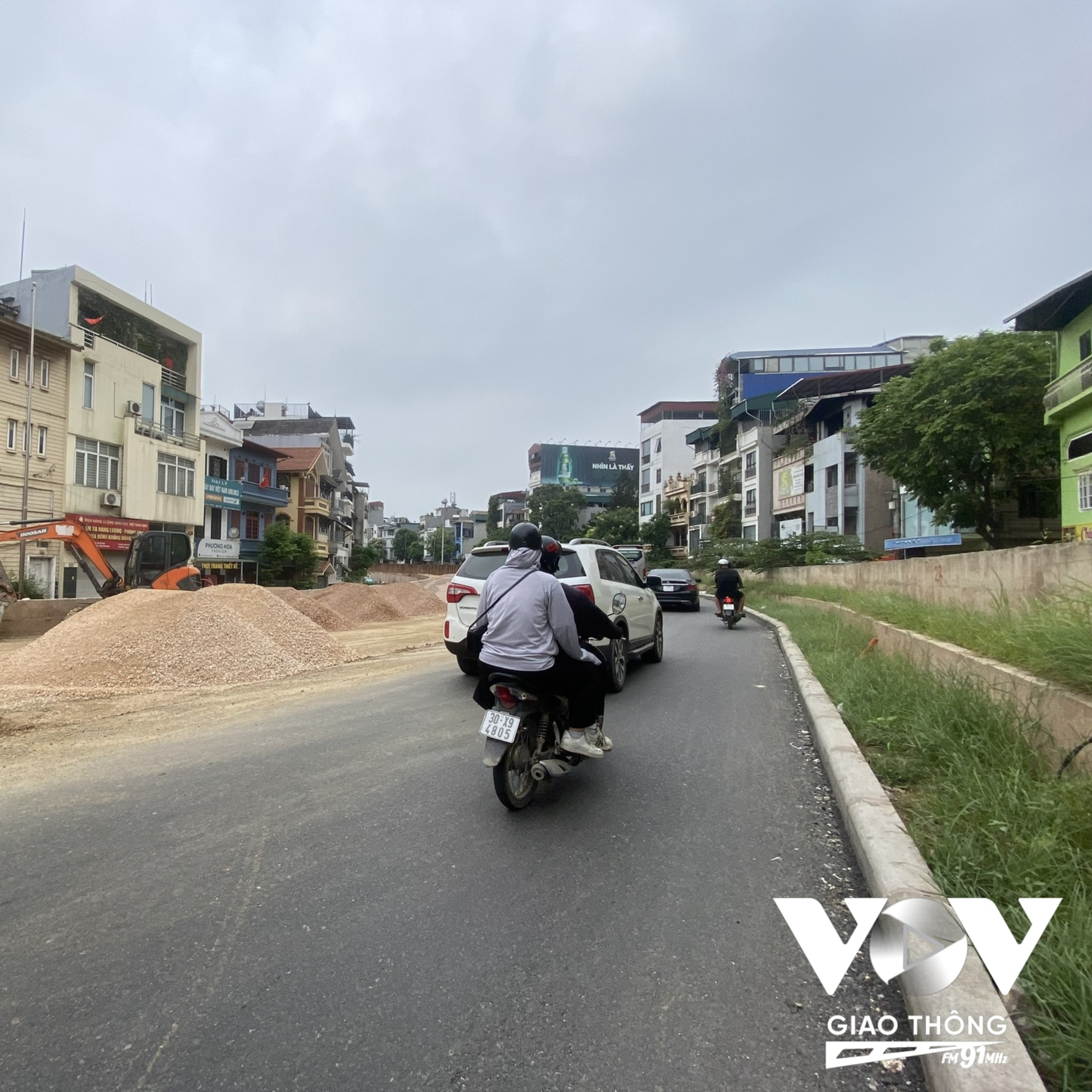 Gỡ rào chắn đường Âu Cơ – Nghi Tàm, rộng chỗ này nhưng lo “thắt” chỗ kia episode artwork