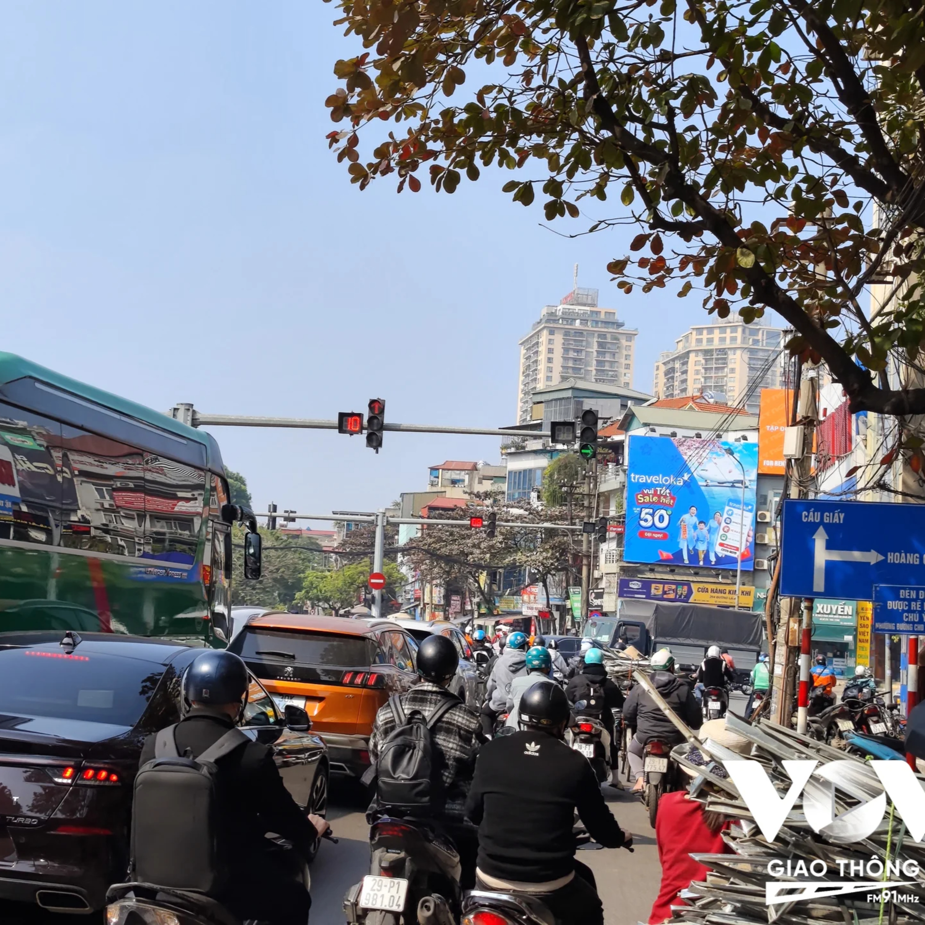 Ngóng mở rộng gấp đôi đường Láng, làm đường trên cao từ Ngã Tư Sở về Cầu Giấy episode artwork