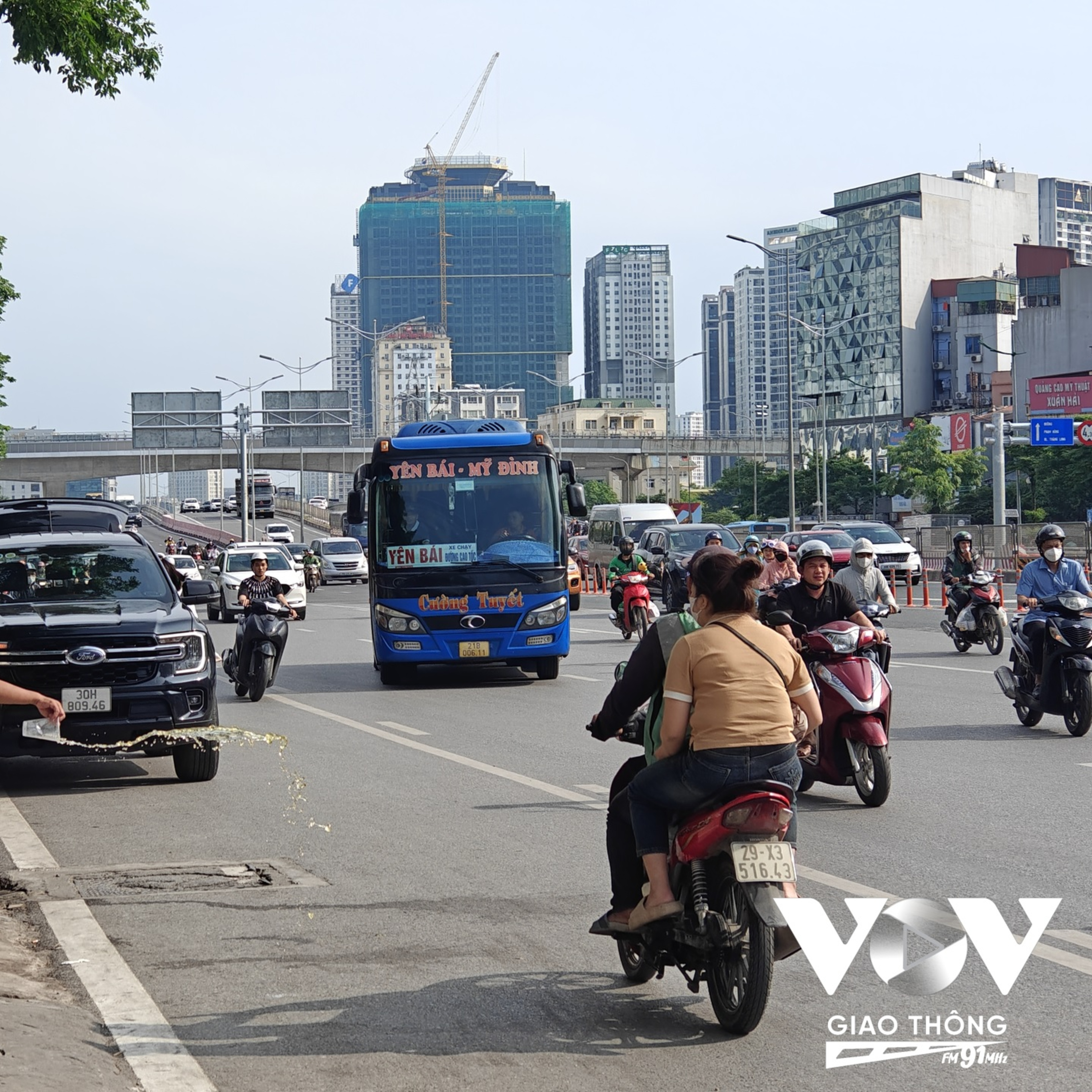 Trò chuyện trên phố: Cầu vượt Mai Dịch sau 1 tuần thông xe: Xuất hiện “điểm nóng” mất an toàn episode artwork