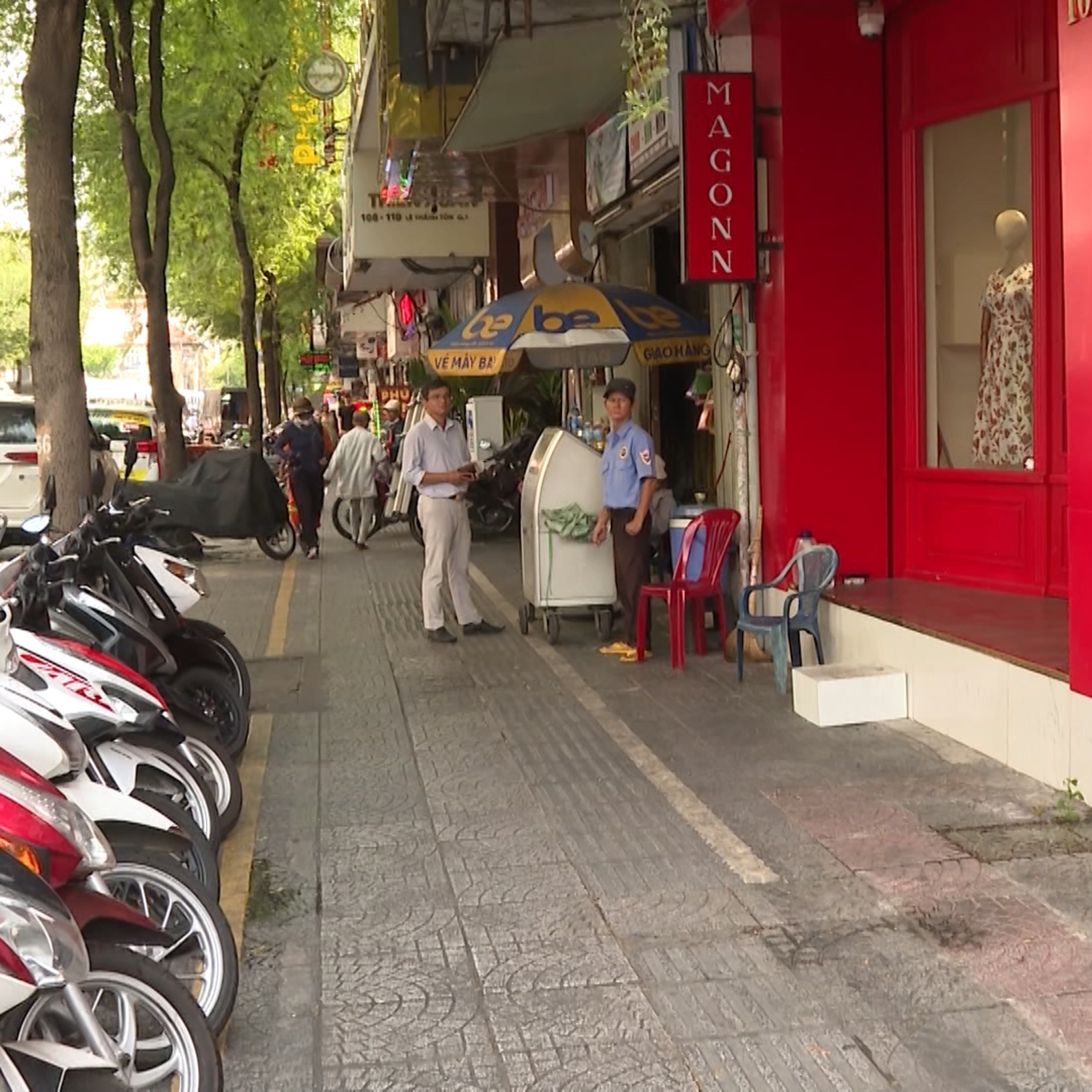 TP.HCM: Sau gần 1 tháng cho thuê vỉa hè, người dân đồng thuận cao