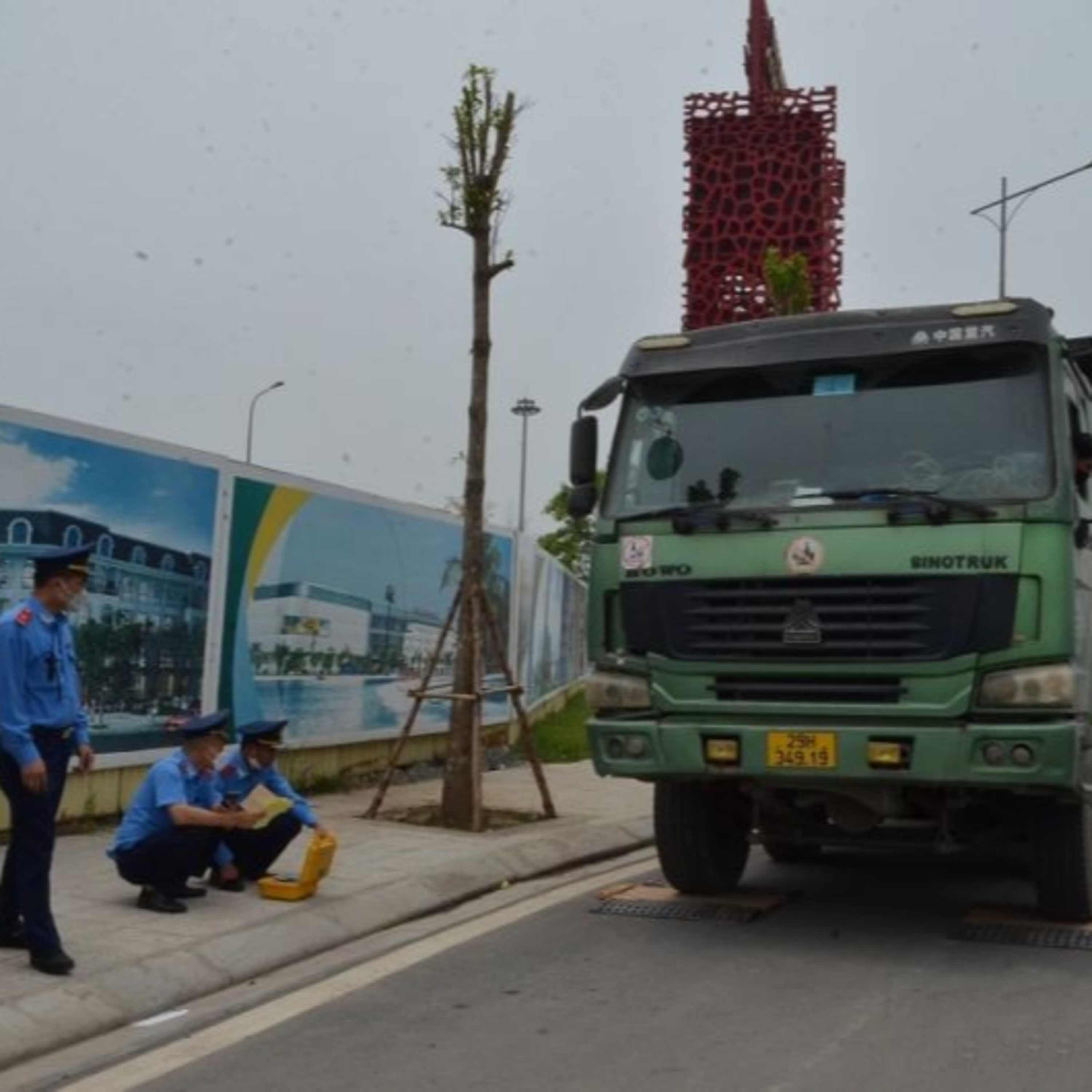 Đối thoại: Hà Nội: Kiên quyết xử lý vi phạm kết cấu hạ tầng, quá tải, gây ô nhiễm môi trường episode artwork
