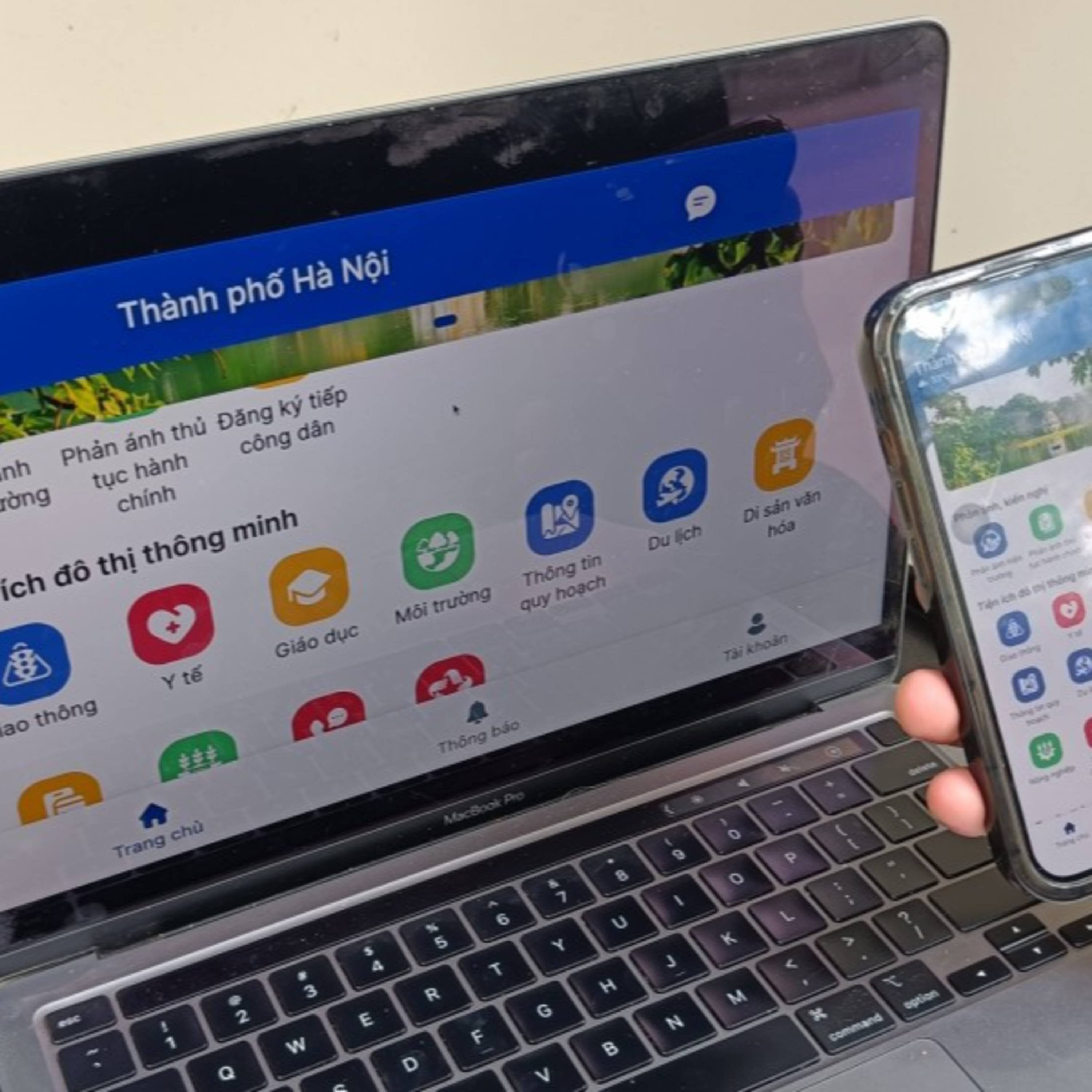 Thị thành ký: iHanoi - Thu ngắn khoảng cách người dân và chính quyền