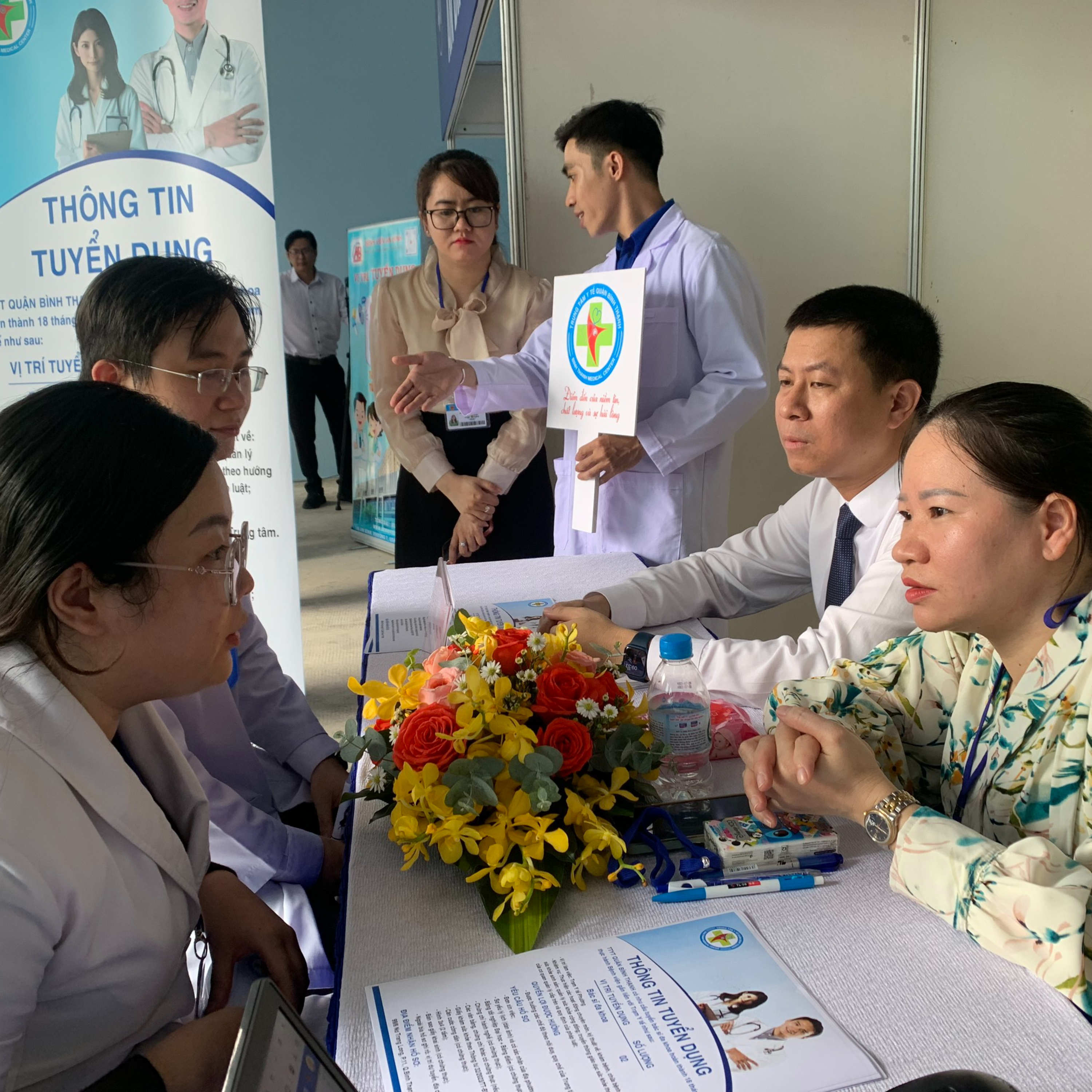 TP.HCM: Tuyển bác sĩ trẻ cho trạm y tế để người dân tiếp cận ý tế cơ sở tốt nhất episode artwork