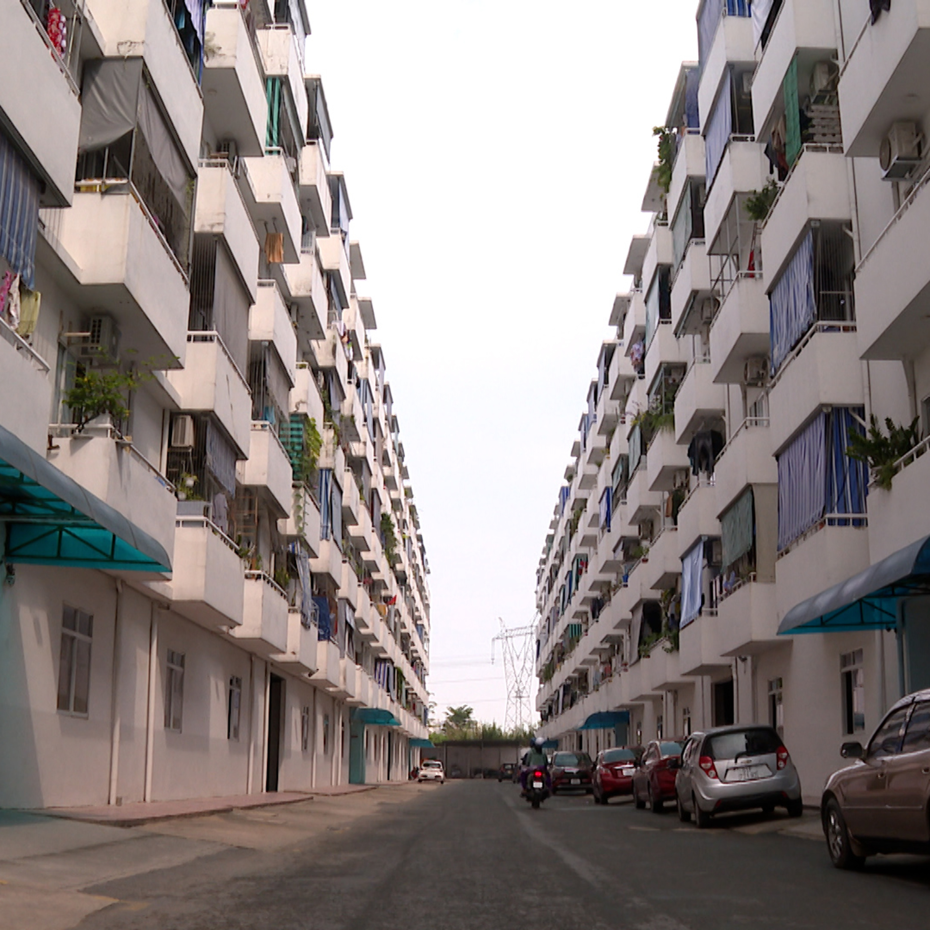Thị thành ký: Giá thuê nhà ở xã hội 96.000 đồng/m2: Bao giờ người dân chạm đến giấc mơ an cư episode artwork