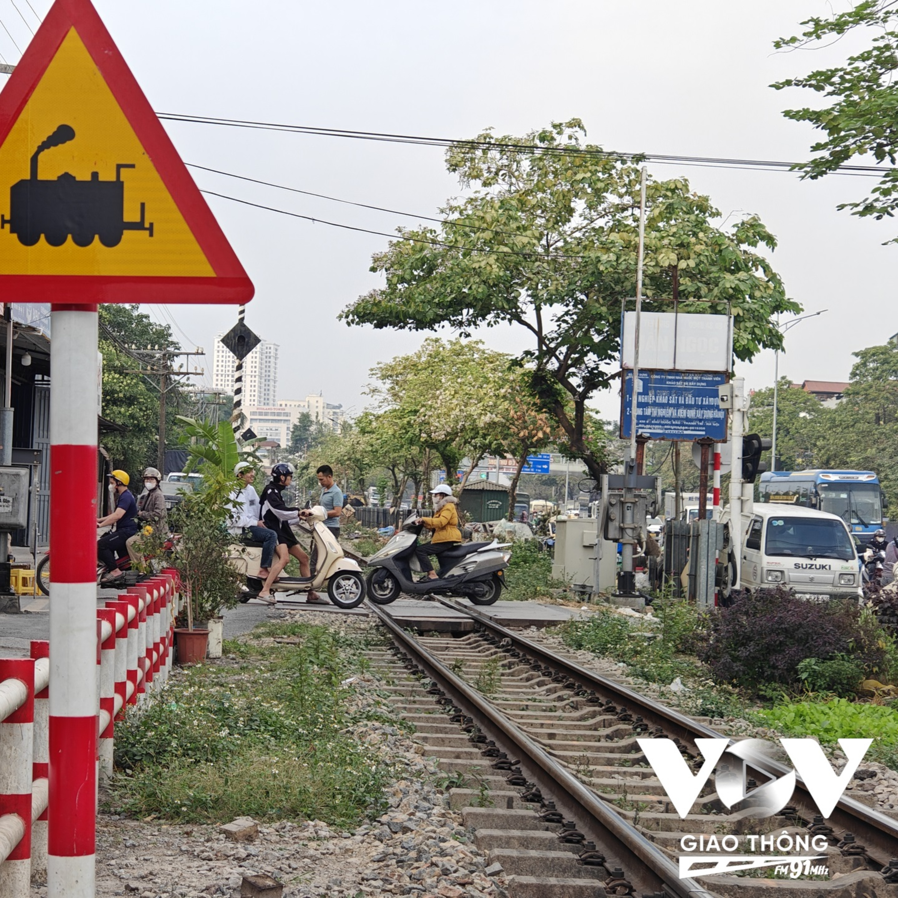 Trò chuyện trên phố: Hiệu quả từ việc đóng lối đi tự mở ở ‘điểm đen’ tai nạn đường sắt episode artwork