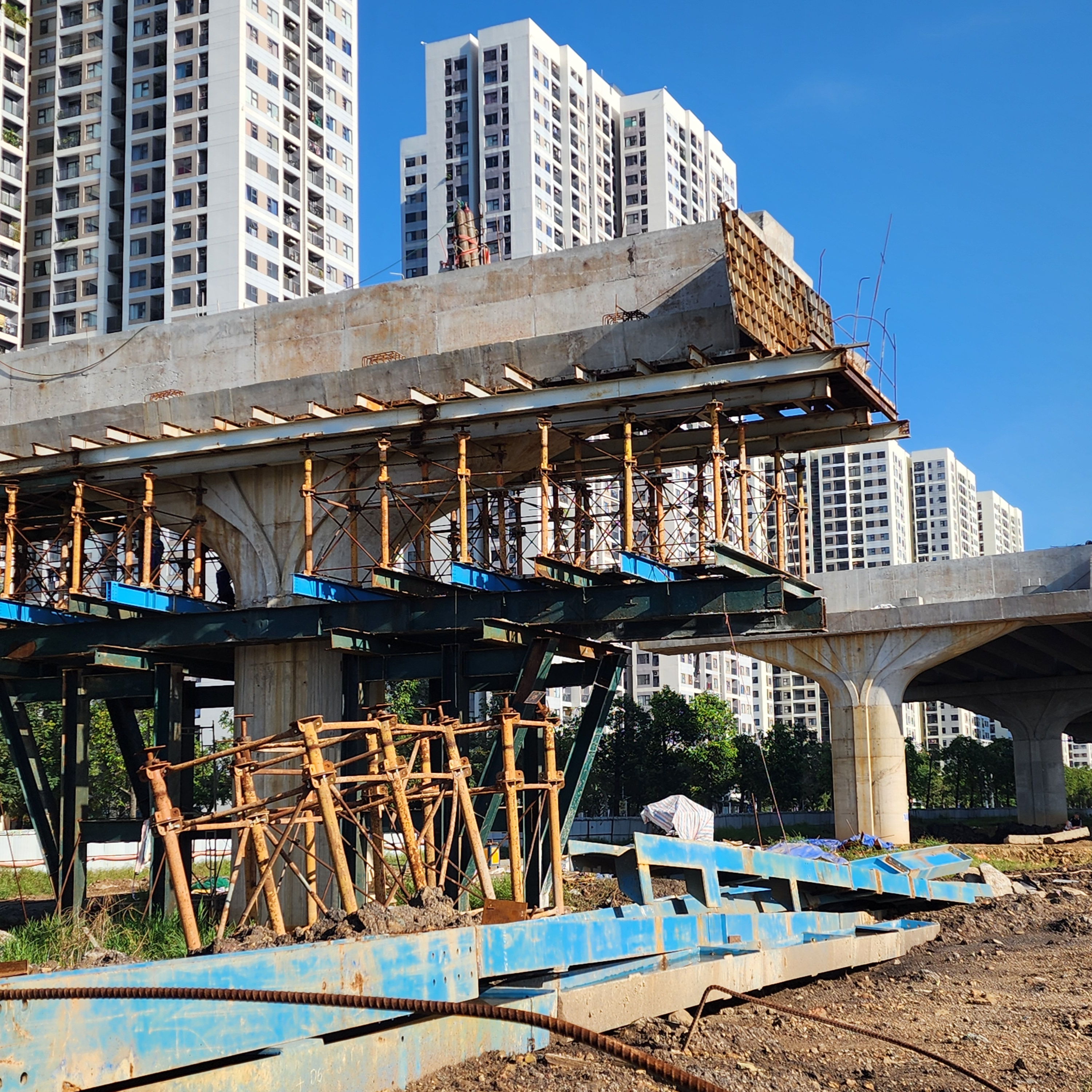 Những gói thầu nào của Dự án đường Vành đai 3 sẽ được đẩy nhanh tiến độ thi công xuyên lễ, xuyên Tết? episode artwork