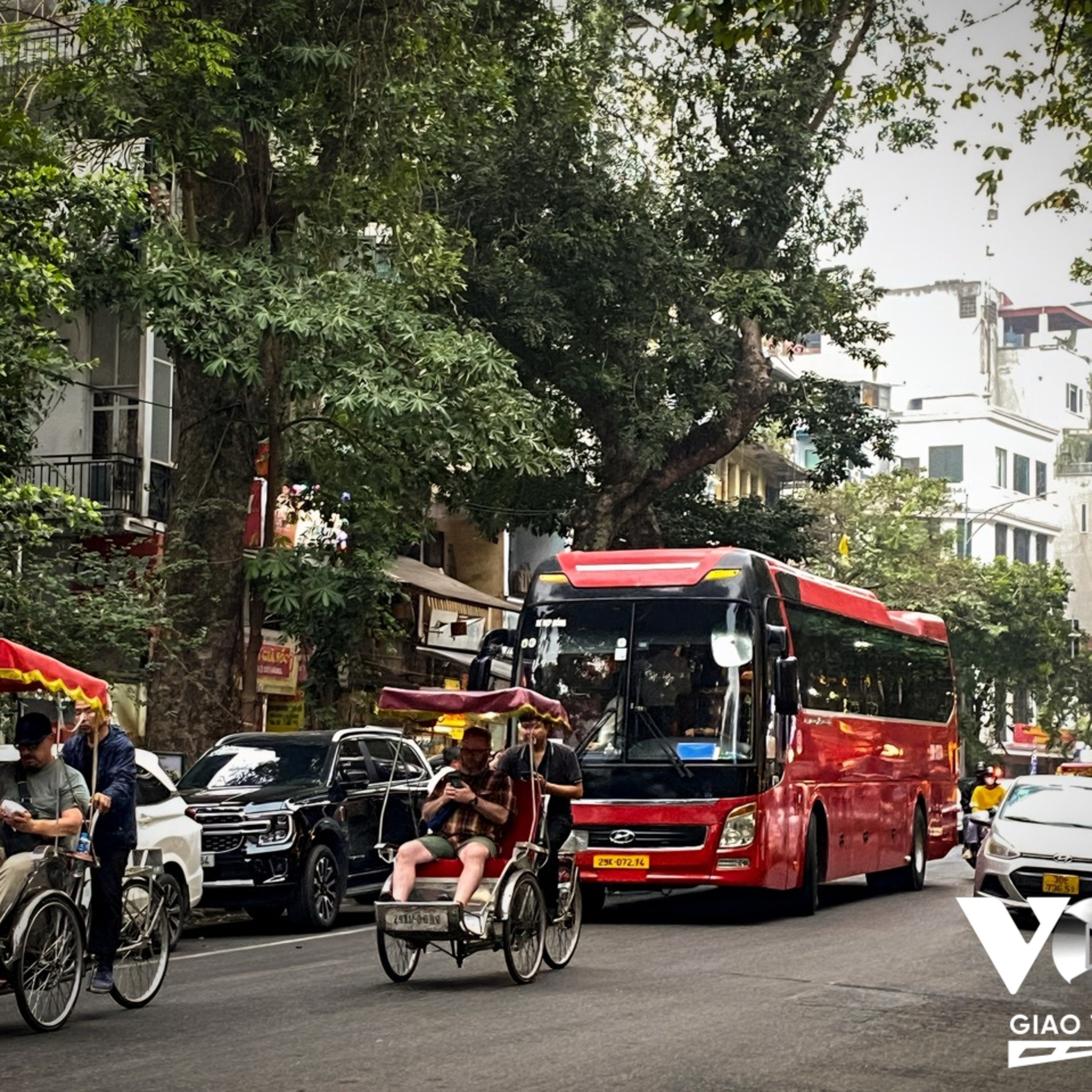 Đối thoại: Từ 01/03 cấm xe 16 chỗ vào phố cổ - Hà Nội đã sẵn sàng chưa? episode artwork