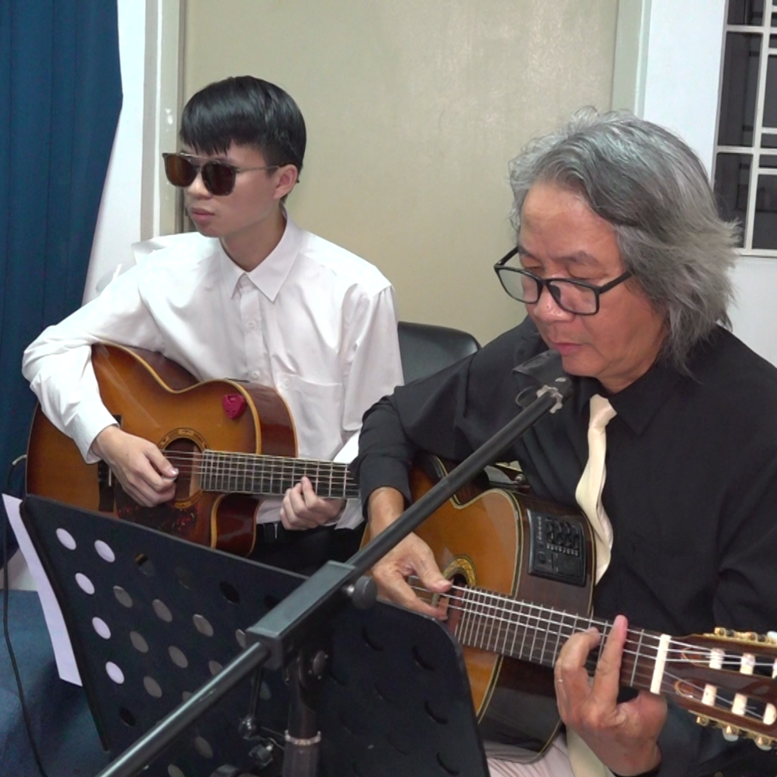 Thị thành ký: Rung cảm đêm nhạc kể chuyện người khiếm thị  episode artwork