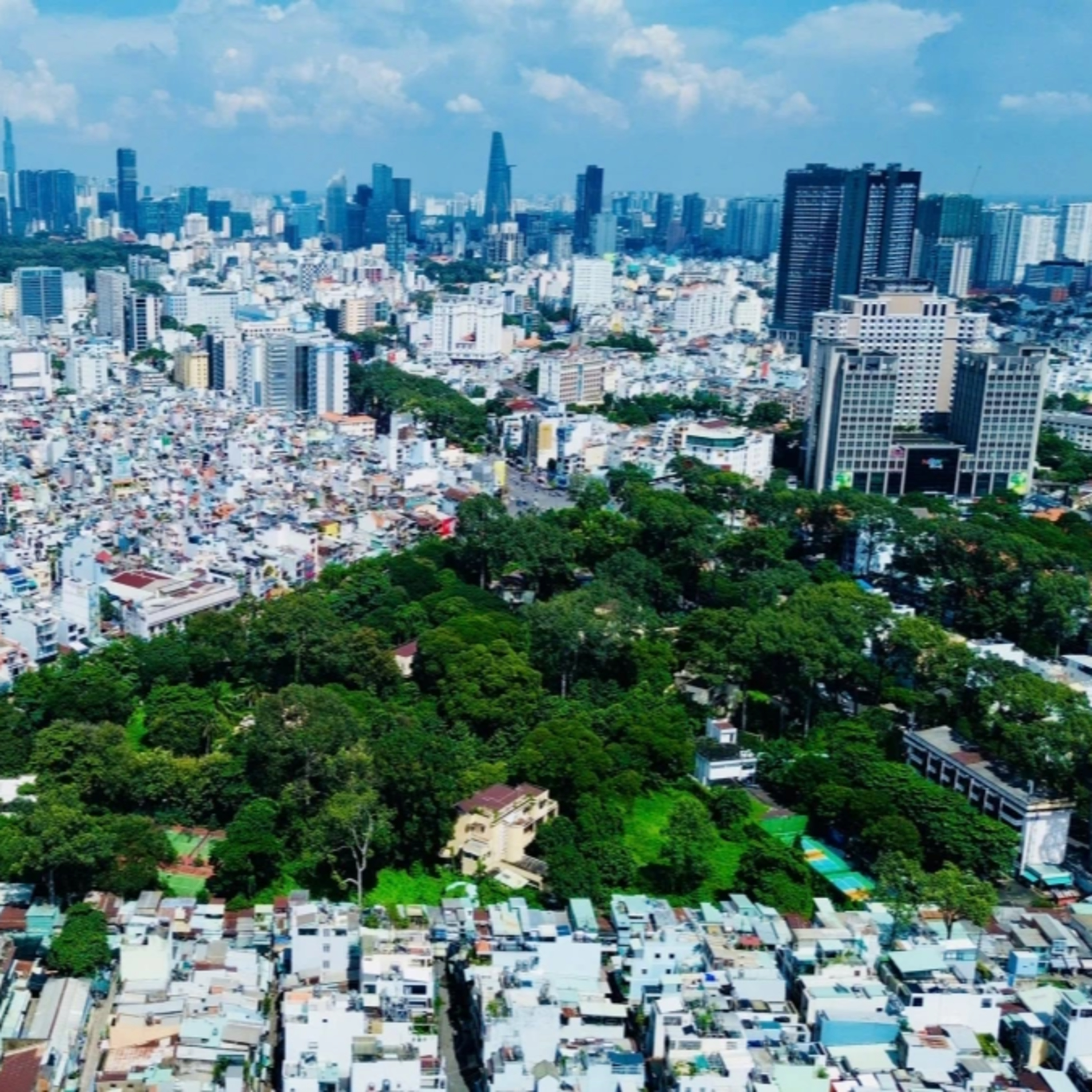 Đối thoại: TPHCM thu hồi đất vàng để làm công viên, mảng xanh cho người dân là cần thiết, phù hợp xu thế episode artwork