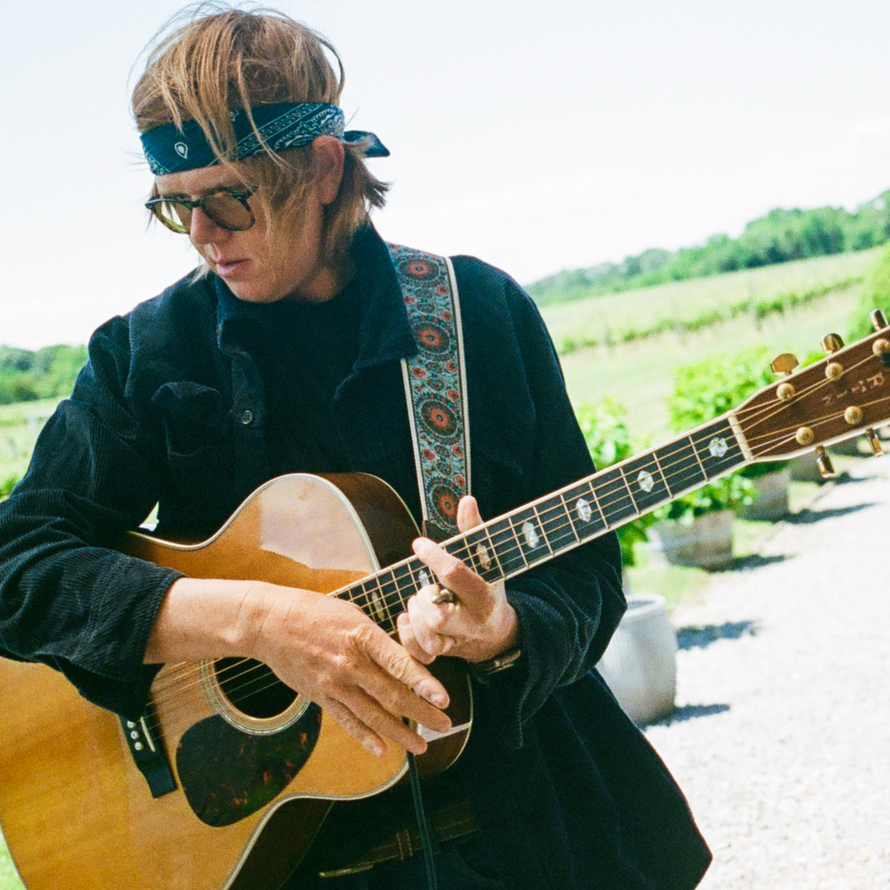 Brett Dennen’s Soulful Ride: Turning Life’s Struggles into Feel-Good Music episode artwork