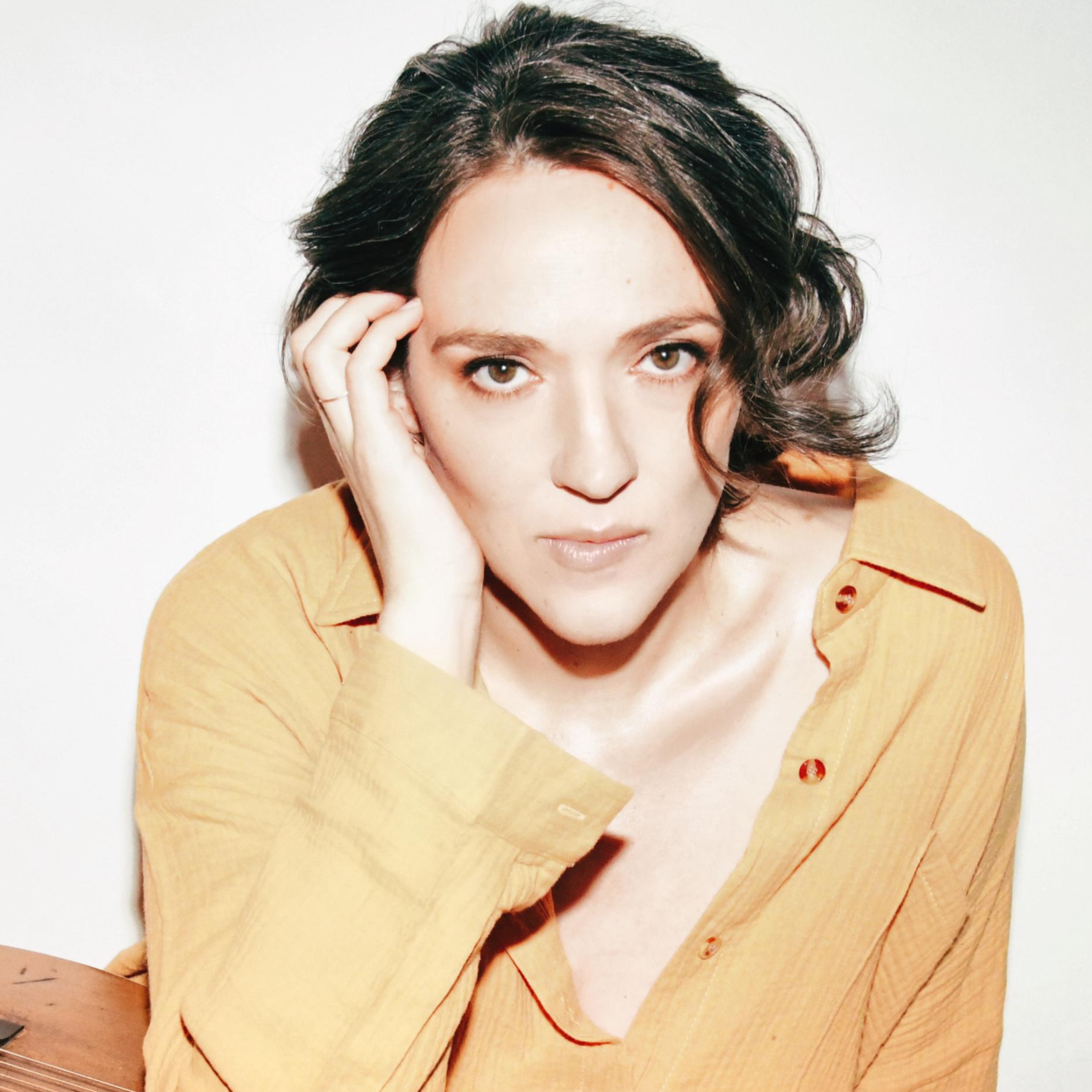 Threading Folk and Jazz: Becca Stevens’ Quiet Fire