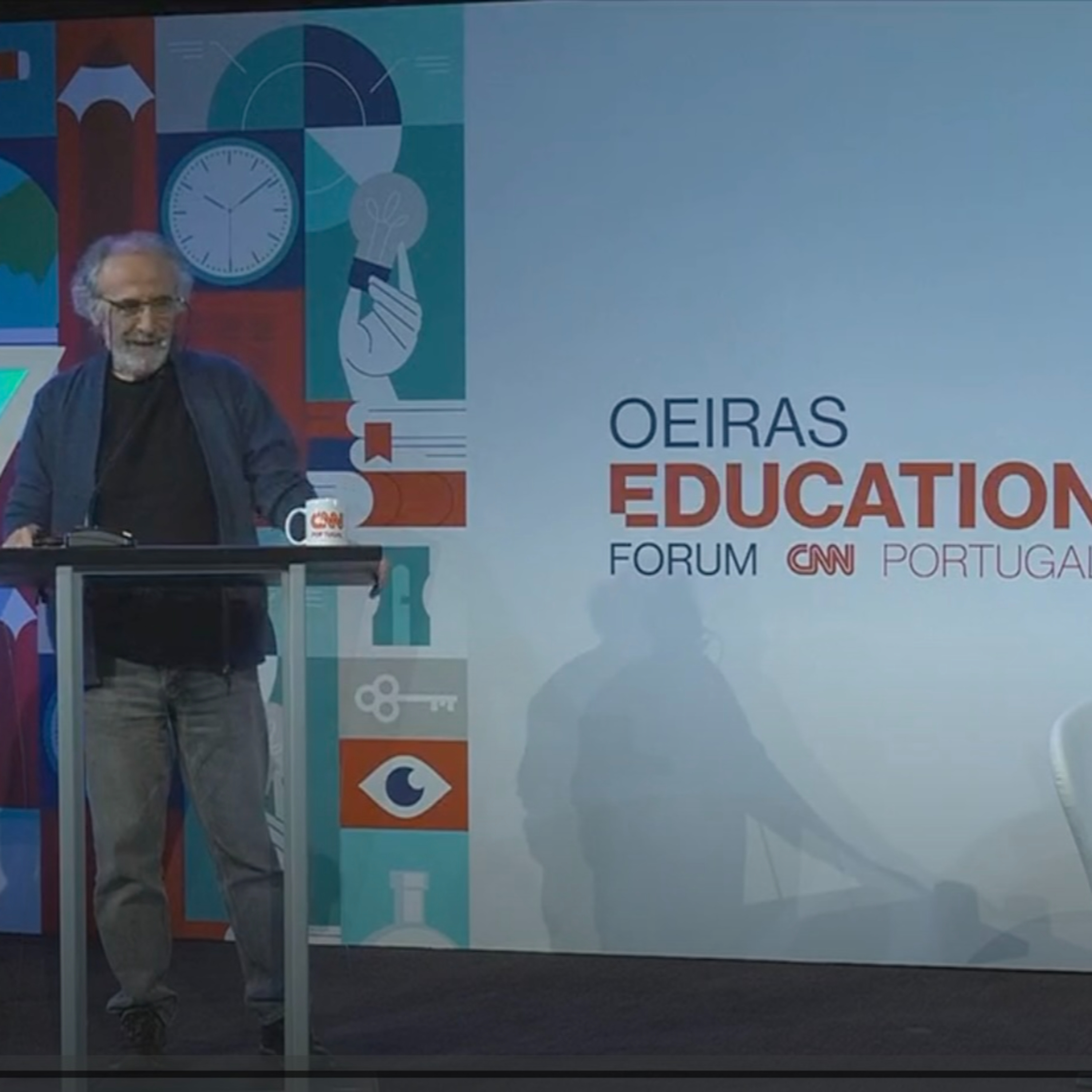 O colapso da sala de aula industrial | Mariano Fernández Enguita