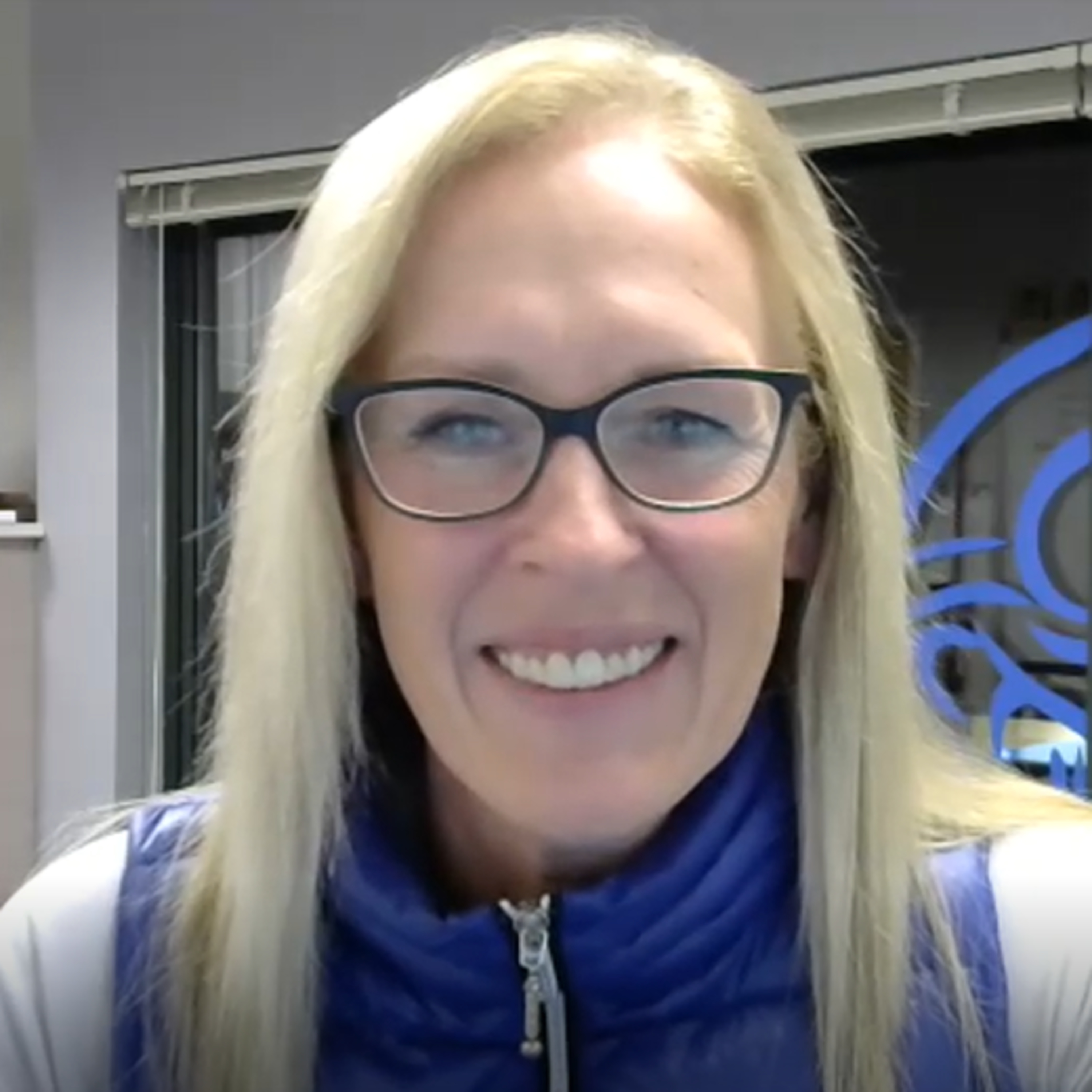 Suzanne Vick, CMAA is BACK on WEDNESDAY WISDOM! episode artwork