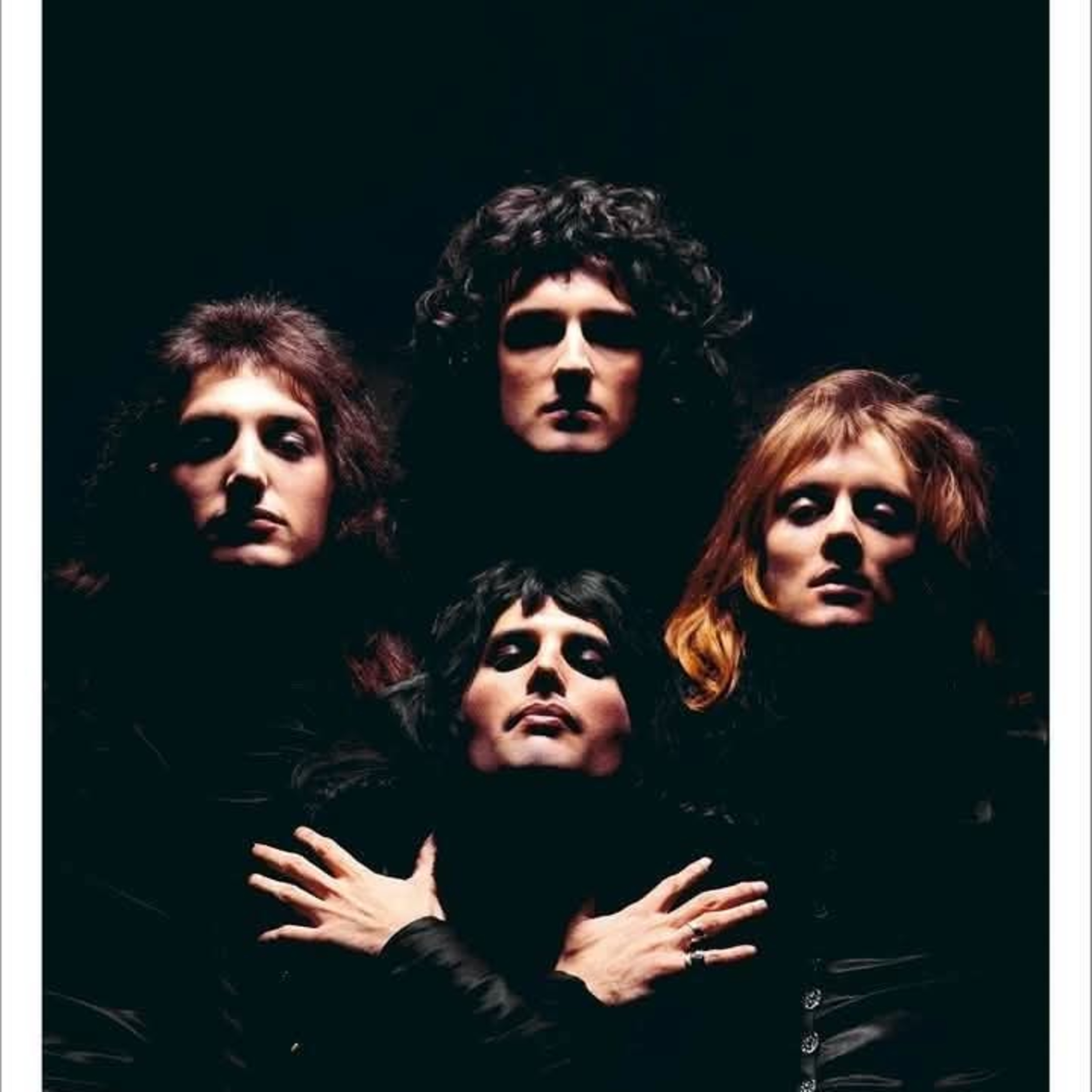 📸 La Portada de Queen II episode artwork
